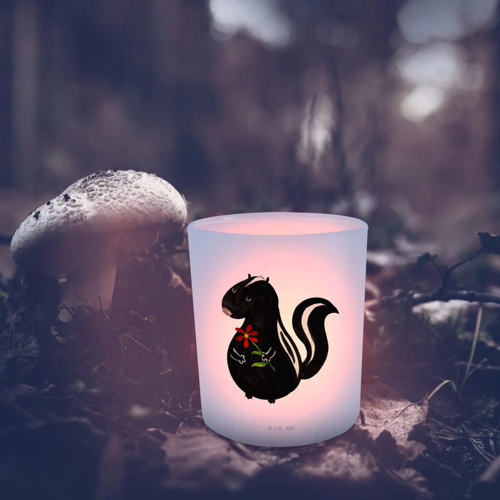 Windlicht Stinktier Blume Windlichter, Windlicht Garten, Windlicht Wohnzimmer, Windlicht Romantisch, Windlicht Balkon, Teelichthalter, Windlicht Skandinavisch, Windlicht Handgemacht, Windlicht Nachhaltig, Windlicht Groß, Teelichthalter Outdoor, Windlicht Für Draußen, Windlicht Outdoor, Windlicht Dekoration, Windlicht Klein, Windlicht Glas, Windlicht Geschenk, Windlicht Design, Windlicht Vintage, Windlicht Laterne, Windlicht Terrasse, Windlicht Boho, Windlicht, Windlicht Kerzenhalter, Teelichthalter für draußen, Windlicht Modern, Windlicht Draußen, Teelicht Glas, Stinktier, Skunk, Stinki, Dreams, Stinker, Raubtier, Tagträumer, verträumt, Wildtier, Träume