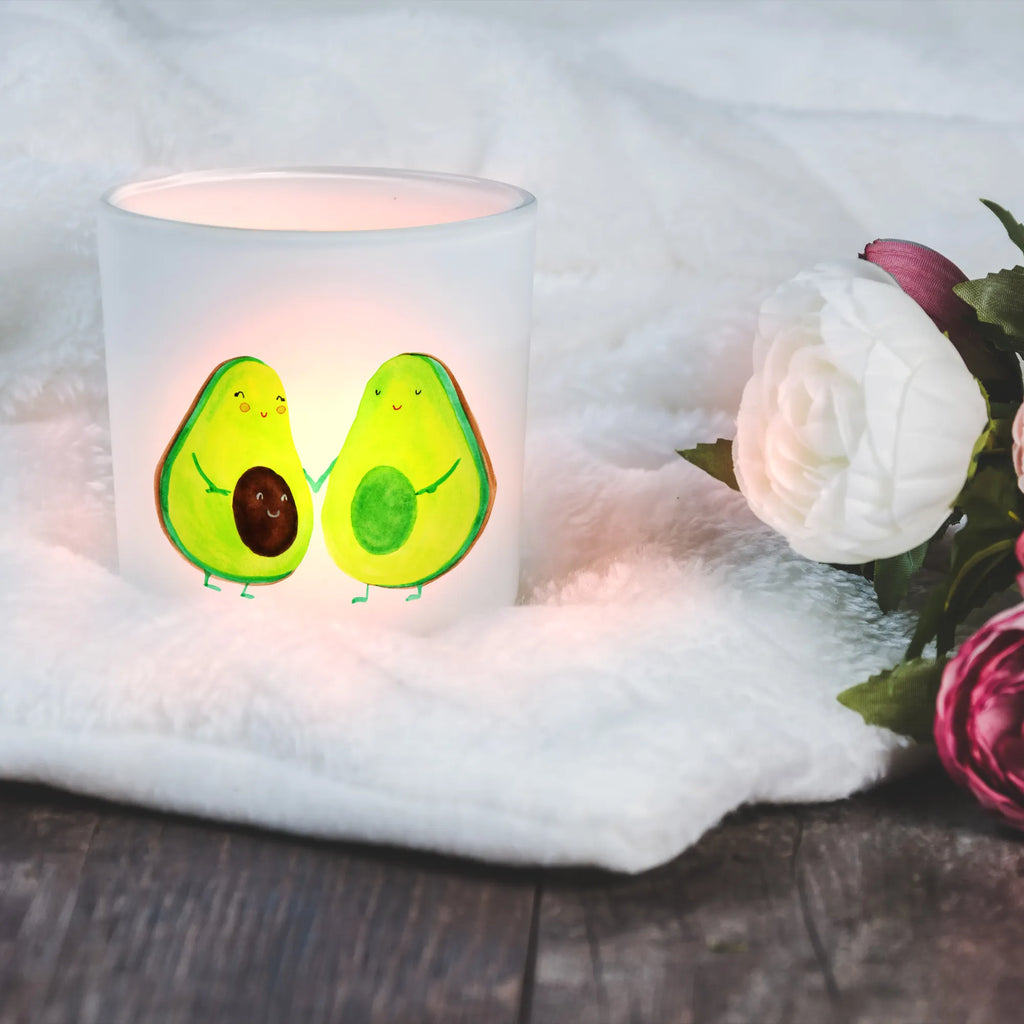 Windlicht Avocado Pärchen Teelicht Glas, Windlicht, Windlicht Boho, Teelichthalter für draußen, Windlicht Dekoration, Teelichthalter Outdoor, Windlicht Modern, Windlicht Handgemacht, Windlicht Romantisch, Windlicht Terrasse, Windlicht Geschenk, Teelichthalter, Windlicht Wohnzimmer, Windlicht Klein, Windlicht Kerzenhalter, Windlicht Outdoor, Windlicht Nachhaltig, Windlichter, Windlicht Groß, Windlicht Draußen, Windlicht Garten, Windlicht Design, Windlicht Vintage, Windlicht Für Draußen, Windlicht Skandinavisch, Windlicht Laterne, Windlicht Balkon, Windlicht Glas, Avocado, Veggie, Vegan, Gesund, Liebe, Hochzeit, Babyparty, Babyshower, Geburt, Schwangerschaft, Avocados, Familie, Kinder, Avocuddle