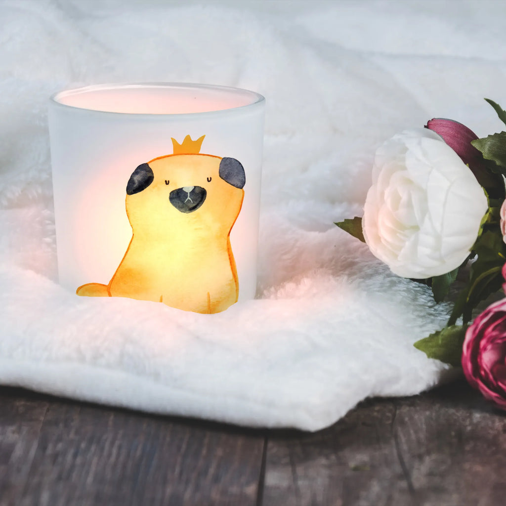 Latarenka mops korona tisch kerzenhalter, teelicht windlicht, Kerzenglas, Teelichthalter, glaswindlicht, Windlicht Draußen, Windlicht Klein, tischlicht, Teelicht Glas, Lichtglas, Windlicht Deko, Garten Windlicht, Deko Windlicht, teelichtglas, stimmungslicht, Glaslaterne, milchglas windlicht, Balkon Windlicht, Windlichter, laterne teelicht, ambientelicht, deko kerzenhalter, Outdoor Kerzenhalter, Kerzenhalter Glas, Windlicht, Glas Windlicht, Windlicht Milchglas, kerzenbehälter, Windlicht Kerzenhalter, Outdoor Windlicht, kerzenhalter klein, Windlicht Glas, teelichthalter klein, teelichtleuchter, Windlicht aus Glas, laterne glas, Deko Teelichthalter, glas kerzenhalter, lichthalter, Tisch Windlicht, Terrasse Windlicht, Kerzenhalter, Milchglas Teelichthalter, Kerzen Windlicht, Teelichthalter Glas, Glas Teelichthalter, dekolicht, Windlicht Satiniert, Sprüche, Hund, Hunderasse, Hundebesitzer, Hundemotiv, Haustier, Tierliebhaber, Hausregel, Allergisch, Kinderlos, Mops, Lustig, Hundebesitzer. Spruch