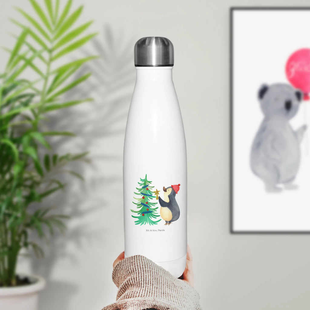 Thermosflasche Pinguin Weihnachtsbaum Spülmaschinenfeste Thermosflasche, Thermosflasche Für Wasser, Isolierflasche Heißgetränke, Thermosflasche Klassisch, Thermosflasche Für Unterwegs, Thermosflasche Für Outdoor, Thermosflasche BPA-Frei, Thermosflasche 1 Liter, Thermosflasche Mit Trinkverschluss, Thermosflasche Für Tee, Thermosflasche Für Büro, Thermoskanne Unterwegs, Thermosflasche Mit Drehverschluss, Kalthalteflasche, Umweltfreundliche Thermosflasche, Thermosflasche Reisen, Thermosflasche Wandern, Thermosflasche Kinder, Thermoflasche, Isolierflasche, Doppelwandige Trinkflasche, Vakuumflasche, Robuste Thermosflasche, Thermoflasche Edelstahl, Thermosflasche Modern, Thermosflasche Für Sport, Thermosflasche Für Kaffee, Auslaufsichere Thermosflasche, Thermosflasche Nachhaltig, Thermosflasche 500ml, Thermosflasche 750ml, Trinkflasche Isoliert, Flasche, Thermosflasche Für Schule, Thermosflasche Outdoor, Sommergetränk, Leichte Thermosflasche, Sommerflasche, Thermos, Flasche für Kohlensäure, Isolierflasche Kaltgetränke, Thermosflasche Herren, Thermosflasche Damen, Thermosflasche, Warmhalteflasche, Isolierkanne, Edelstahlflasche, Winter, Weihnachten, Weihnachtsdeko, Nikolaus, Advent, Heiligabend, Wintermotiv, Pinguin