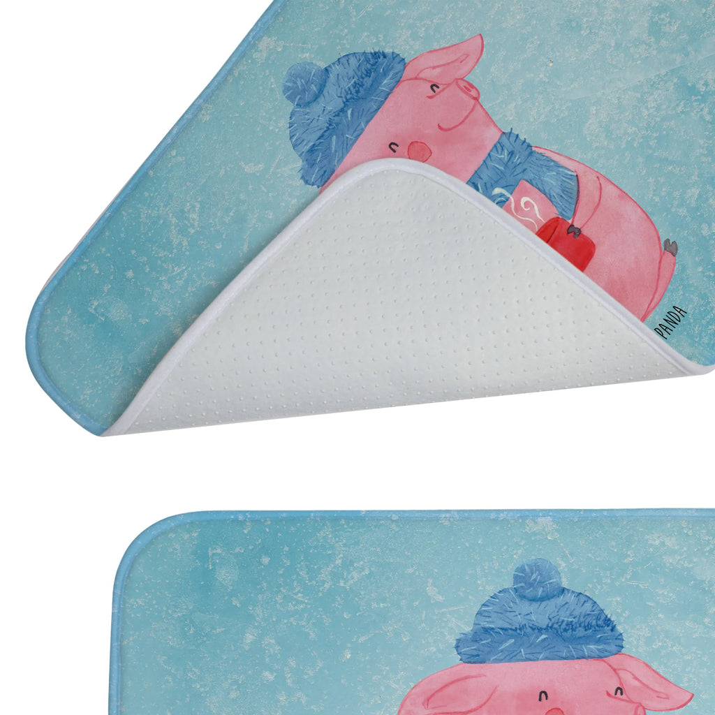 Badematte Schwein Glühwein Badvorleger Antirutsch, Teppich Fürs Bad, Rutschfester Badvorleger, Badvorleger Modern, Weicher Badvorleger, Badematten Set, Badgarnitur, Badvorleger Weiß, Badvorleger Teppich, Badvorleger Mikrofaser, Badvorleger Für Dusche, Badmatte Waschbar, Badvorleger Klassisch, Runder Badvorleger, Waschbarer Badvorleger, Badvorleger Gemustert, Badvorleger Klein, Weiche Badezimmermatte, Badematte, Badvorleger, Badezimmer Matte, Badvorleger Baumwolle, Saugfähiger Badvorleger, Badvorleger Für Gäste-WC, Badvorleger Nachhaltig, Rechteckiger Badvorleger, Badezimmerteppich, Badvorleger Für Badewanne, Badvorleger Vintage, Bad Fußmatte, Badvorleger Groß, Badematte Rutschfest, Badvorleger Design, Duschvorleger, Badvorleger Schwarz, Badteppich, Badvorleger Naturmaterial, Badläufer, Winter, Weihnachten, Weihnachtsdeko, Nikolaus, Advent, Heiligabend, Wintermotiv, Weihnachtsmarkt, Punsch, Glühwein, Glühschwein