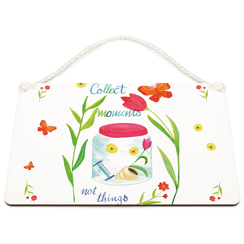 Deko Schild Collect Moments, not things Dekoschild Zum Aufhängen, Dekoschild Für Flur, Dekoschild, Schild Zum Hinstellen, Deko Wandtafel, Dekoschild Handgemacht, Dekoschild Für Freunde, Deko schild Für Balkon, Deko schild Mit Lebensweisheit, Deko schild Mit Herz, Metallschild, Vintage Schild, Türschild Mit Spruch, Deko schild Liebevoll Gestaltet, Lustiges Deko schild, Deko schild Für Wohnzimmer, Deko schild Mit Spruch, Wanddeko Schild, Türschild, Dekoschild Für Familie, Holzschild, Deko schild Modern, Dekoschild Groß, Schild Zum Aufstellen, Deko Schild, Dekos child Für Garten, Deko schild Mit Blumenmotiv, Deko schild Landhausstil, Schild Aus Metall, Schild Aus Holz, Dekoschild Geschenk, Dekoschild Klein, Deko schild Für Küche, Deko schild Mit Motiv, Dekoschild Für Badezimmer, Spruchschild, Rustikales Deko schild, Shabby Chic Schild, Dekoschild Aus Holz, Wandschild, Blumen Deko, Frühlings Deko, Sommer Deko, Dekoration, positive Botschaft, Naturliebhaber, Outdoor, Natur, Abenteuer, Spruch Erinnerungen, Spruch Leben, Lebensmotto, Lebensweisheit, Zitat Englisch, Deko Bild, Zitat Leben, Blumen Motiv, Momente