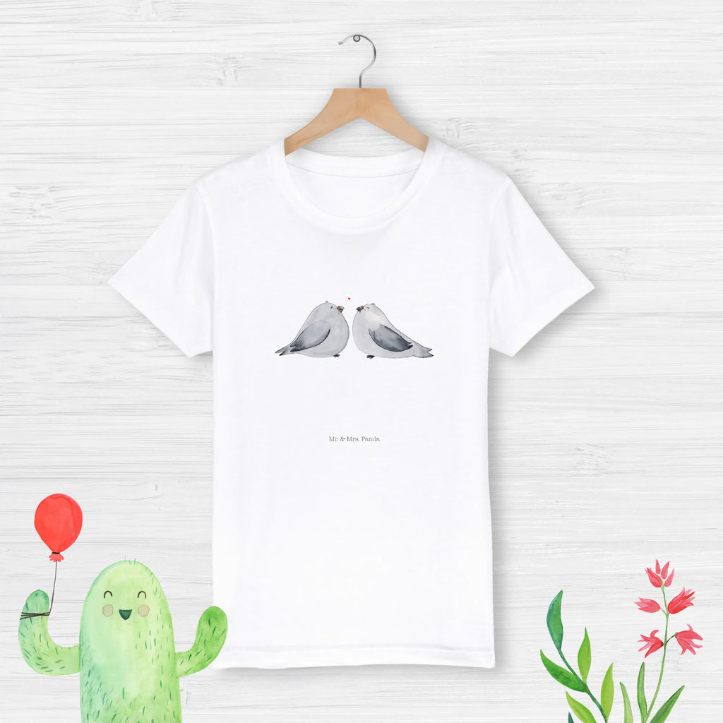 Organic Kinder T-Shirt Turteltauben Liebe Kinder T-Shirt Mädchen, Kinder T-Shirt, Kinder T-Shirt Jungen, Heiraten, Ehemann, Heiratsantrag, Partner, Hocheitstag, Verlobung, Jahrestag, Freund, Liebesgeschenk, Liebe, Ehefrau, Freundin, Tauben, Turteltäubchen, Verliebt, Geschenk Freundin, Liebesbeweis, Geschenk Hochzeit, Verheiratet, Geschenk Freund, Verlobt, Hochzeitstag, Turteltauben