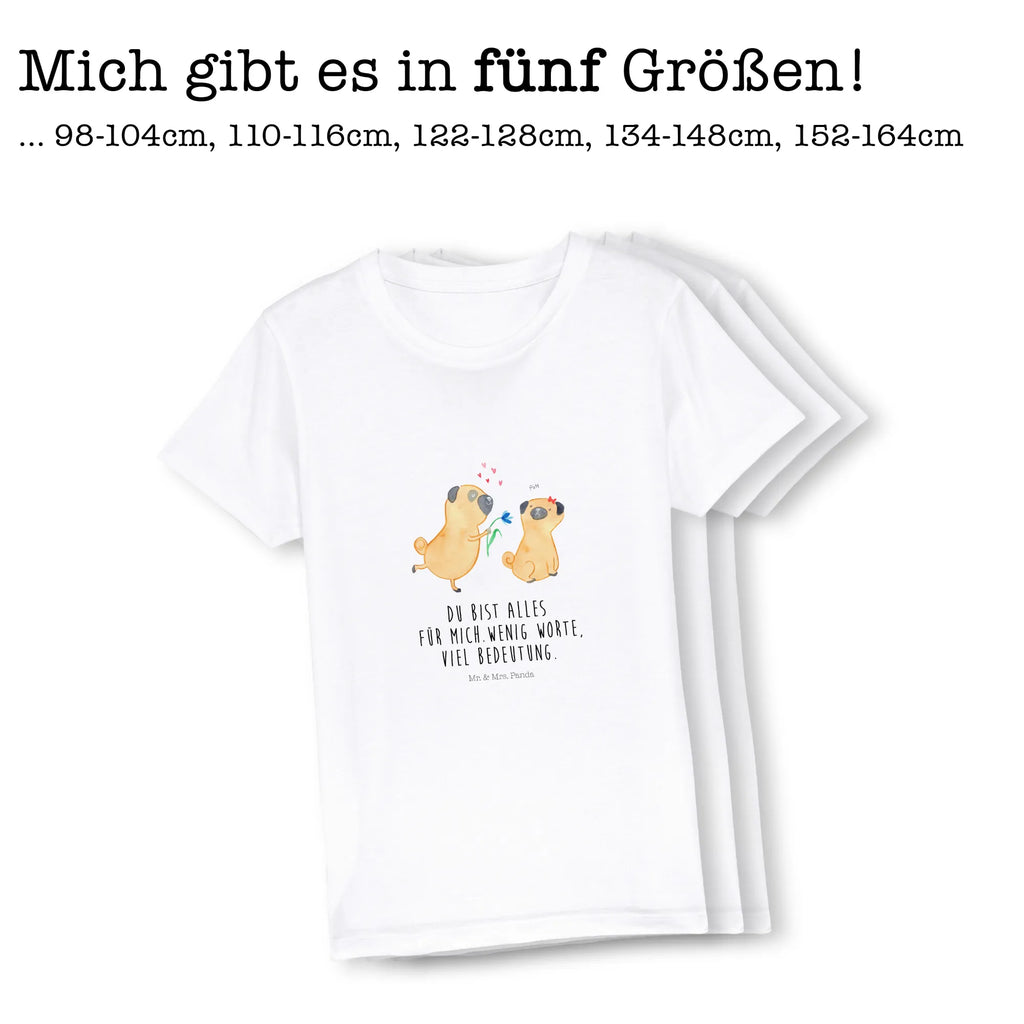 Organic Kinder T-Shirt Mops Verliebt Kinder T-Shirt, Kinder T-Shirt Jungen, Kinder T-Shirt Mädchen, Hund, Hundemotiv, Haustier, Hunderasse, Tierliebhaber, Hundebesitzer, Sprüche, Partner, Möpse, Geschenk Freund, Mops, Liebesspruch. Verlobt, Hundeliebe, Liebe, verliebt