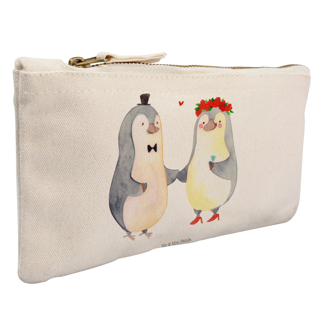 Make-up bag Penguins getting married Waschbeutel, Stiftemäppchen, Waschtasche, aufbewahrungstasche, Kosmetikbeutel, Schminkbeutel, Schlampermäppchen, kosmetiktäschchen, Mäppchen, Kulturtasche, Kosmetiktasche, pencil case, pinsel tasche, toiletry bag, Kulturbeutel, Federmappe, Schminktäschchen, Etui, beauty tasche, beauty case, Schminktasche, aufbewahrungsbeutel, utensilientasche, Freundin, Liebe, Ehefrau, Ehemann, Partner, Verlobung, Freund, Jahrestag, Hocheitstag, Heiratsantrag, Liebesgeschenk, Heiraten