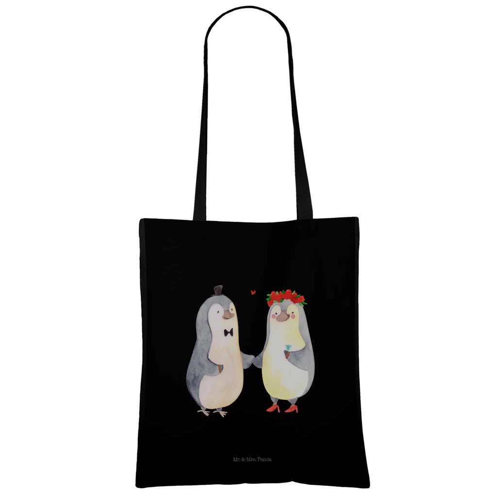 Tote bag Penguins getting married Einkaufstüte, Shopper, Beutel, Beuteltasche, Jutetasche, Schultertasche, Laptoptasche, Stofftasche, Tragetasche, Umhängetasche, Tasche, Badetasche, Jutebeutel, Strandtasche, Einkaufstasche, Stoffbeutel, Liebe, Partner, Freund, Freundin, Ehemann, Ehefrau, Heiraten, Verlobung, Heiratsantrag, Liebesgeschenk, Jahrestag, Hocheitstag