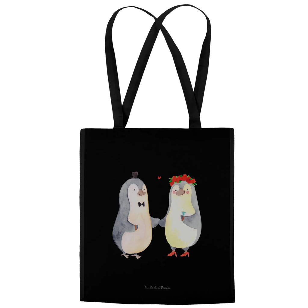 Tote bag Penguins getting married Einkaufstüte, Shopper, Beutel, Beuteltasche, Jutetasche, Schultertasche, Laptoptasche, Stofftasche, Tragetasche, Umhängetasche, Tasche, Badetasche, Jutebeutel, Strandtasche, Einkaufstasche, Stoffbeutel, Liebe, Partner, Freund, Freundin, Ehemann, Ehefrau, Heiraten, Verlobung, Heiratsantrag, Liebesgeschenk, Jahrestag, Hocheitstag