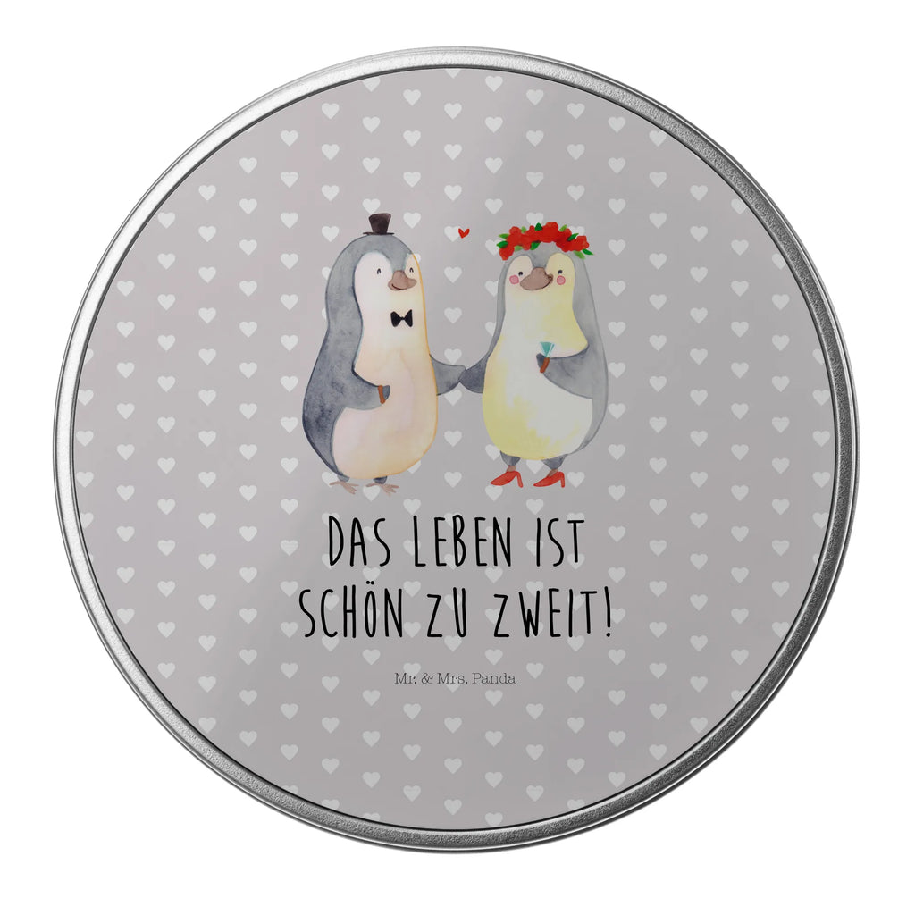 Blechdose rund Pinguin Heirat Blechdose, Runde Blechdose, Metalldose Rund, Metallbox, plätzchendosen, runde keksdosen, runde dosen, Keksdose, dosen, Metalldose, runddose, keksdosen, Vorratsdosen, Geschenkdose, metalldosen, Dose, gebäckdosen, runddosen, plätzchendose, runde blechdosen, Aufbewahrungsbox, runde keksdose, Vorratsdose, blechdosen, metallboxen, Aufbewahrungsdosen, geschenkdosen, Runde Dose, Aufbewahrungsdose, Blechdose Rund, gebäckdose, Freundin, Freund, Liebe, Liebesgeschenk, Jahrestag, Verlobung, Partner, Ehemann, Ehefrau, Heiraten, Heiratsantrag, Hocheitstag