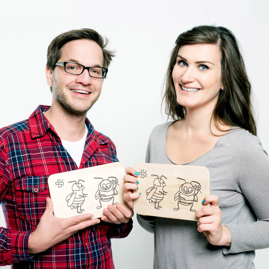 Küchenbrett Hummeln Kleeblatt Schneidebrett, Frühstücksbrettchen, Küchenbrett, Schneidebrett Holz, Frühstücksbrett, Holzbrett, Tiermotive, Gute Laune, lustige Sprüche, Tiere, glücklich sein, Hummel, Biene Deko, glücklich werden, Spruch fröhlich, Spruch schön, Biene, Spruch positiv