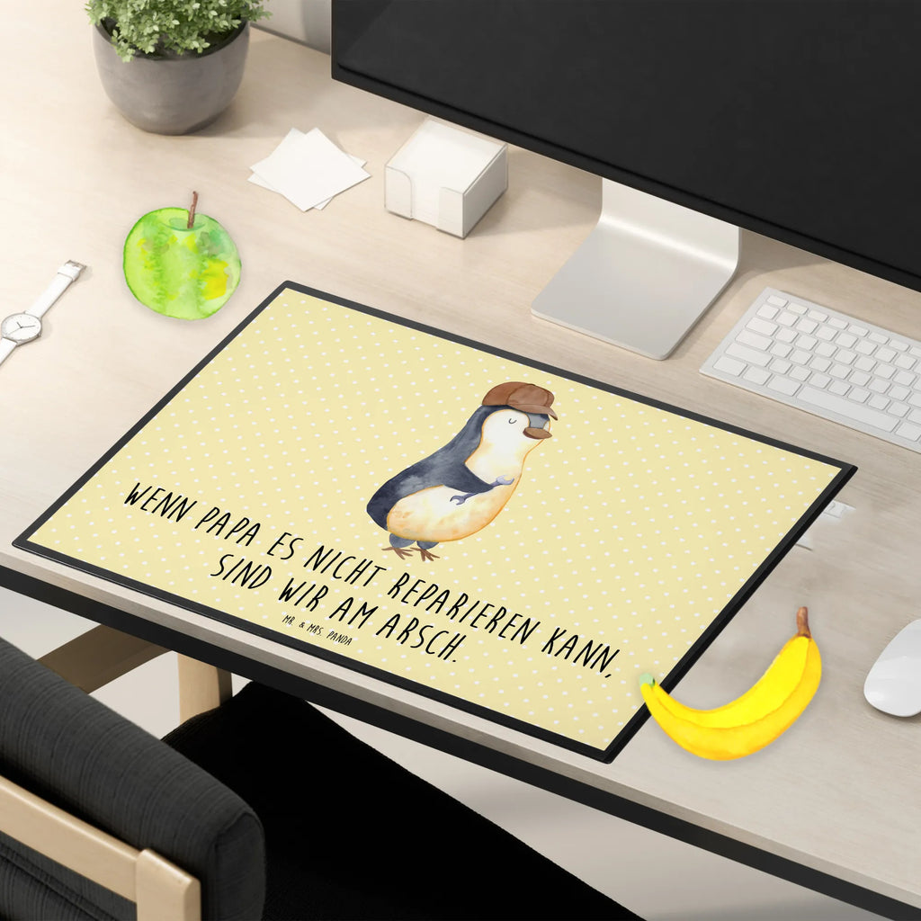 Schreibtischunterlage Wenn Papa es nicht reparieren kann, sind wir am Arsch pultunterlage, Tischunterlage, schreibmatte, schreibauflagen, Schreibtisch Unterlagen, schreibauflage, schreibtischmatte, schreibtischauflagen, tischauflagen, Schreibtischauflage, Schreibtisch Matte, tischpads, tischpad, arbeitsmatte, arbeitsunterlage, schreibtischunterlage, tischauflage, Schreibunterlage, tischmatte, tischmatten, schreibtischunterlagen, Oma, Opa, Muttertag, Familie, Schwester, Bruder, Vatertag, Mama, Papa, Bester Papa Der Welt, Geschenk Papa, Vater