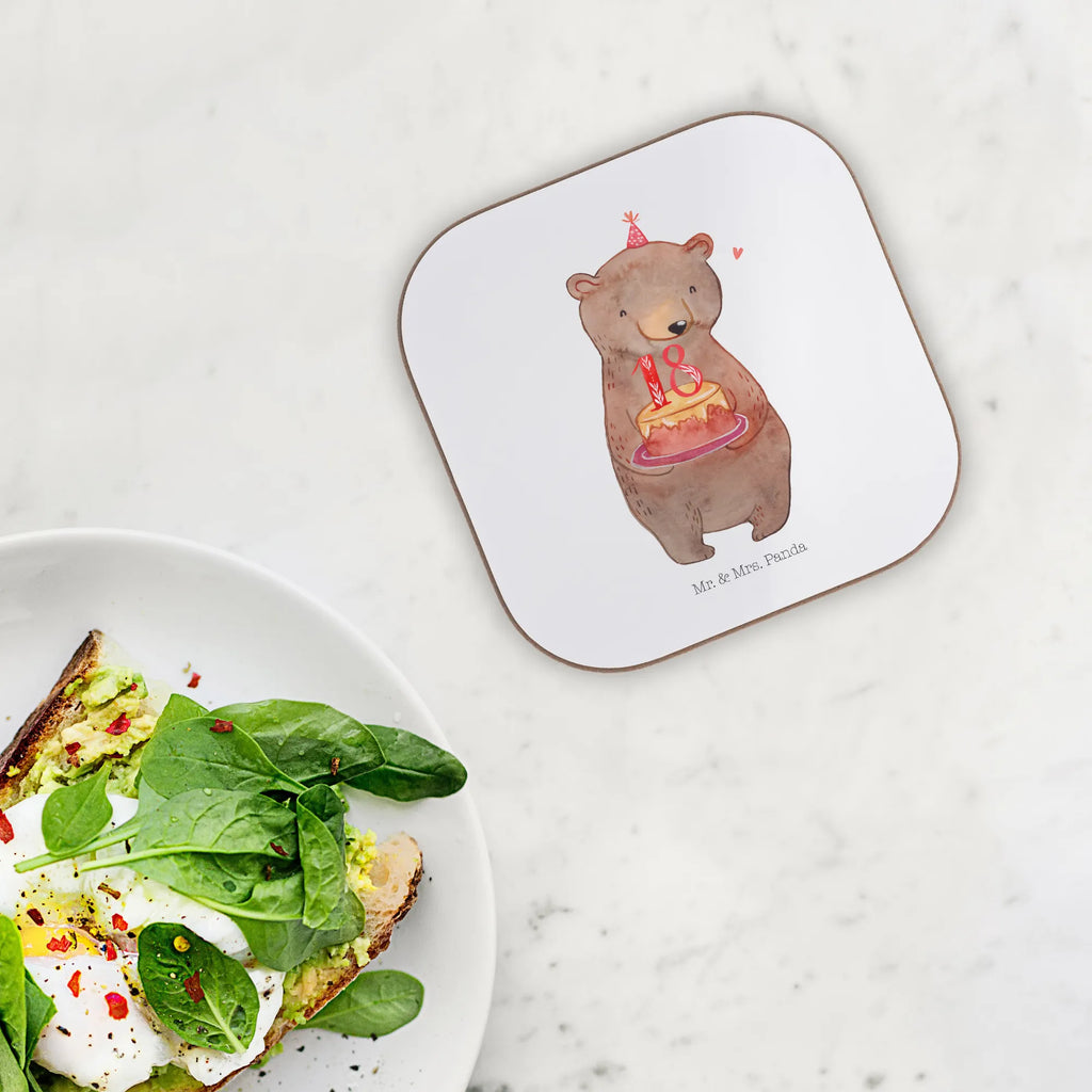 Podkładka Misiowy tort 18. urodziny Teeuntersetzer, deko untersetzer, schutzuntersetzer, Untersetzer, Baruntersetzer, garten untersetzer, Untersetzer Tee, Tassen Untersetzer, Kaffeeuntersetzer, Untersetzer Glas, Tischschoner, Tischuntersetzer, Becheruntersetzer, bieruntersetzer, Untersetzer Quadratisch, weinglasuntersetzer, Untersetzer für Gläser, Tassenuntersetzer, Getränkeuntersetzer, bar untersetzer, Untersetzer Gläser, grill untersetzer, Glasuntersetzer, hartfaser untersetzer, weinuntersetzer, Design Untersetzer, eckiger untersetzer, Untersetzer Tasse, gläseruntersetzer, Flaschenuntersetzer, weinflaschenuntersetzer, party untersetzer, Untersetzer Kaffee, Coaster, hartfaseruntersetzer, esstisch untersetzer, unterleger, Holzuntersetzer, Quadratischer Untersetzer, Geschenk, Geburtstag, Geburtstagsgeschenk, Feiern, Party, Kuchen, Torte