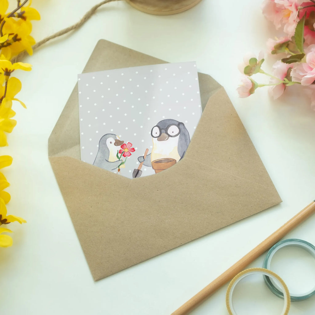 Grußkarte Pinguin Opa Blumen pflanzen Klappkarte, Ansichtskarten, Grußkarte, Hochzeitskarte, Glückwunschkarte, Karte, Geburtstagskarte, Einladungskarte, Familie, Vatertag, Muttertag, Bruder, Schwester, Mama, Papa, Oma, Opa, Lieblingsopa, bester Opa, Opi, Großvater