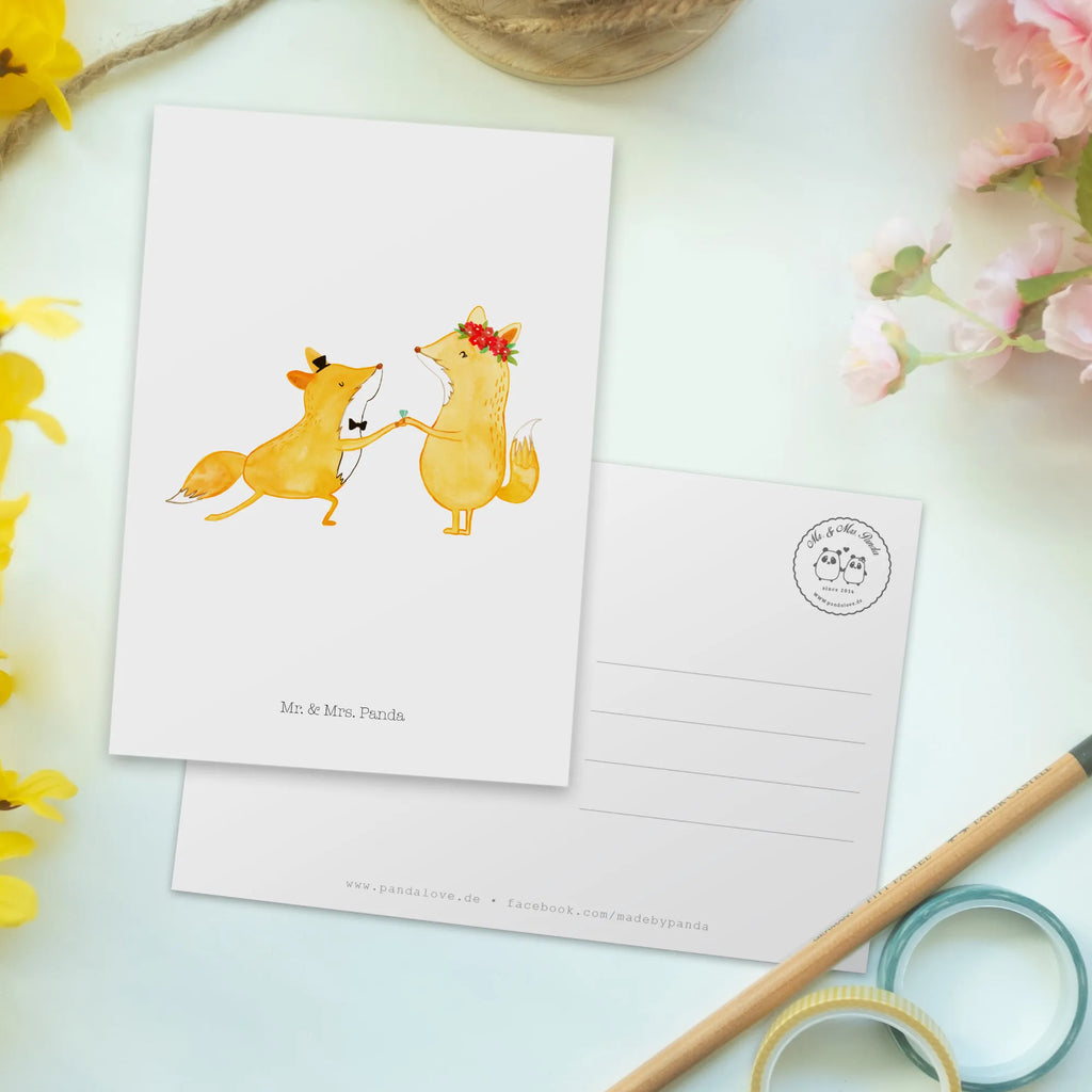 Postkarte Füchse Hochzeit Motivkarte, Grußkarte, spruchkarte, bildkarte, Ansichtskarte, einzelkarte, kunstkarte, Fotokarte, Designkarte, Postkarte, Kunstkarten, Ansichtskarten, Postkarten, Hochzeitskarte, Hochzeit, Hochzeitsgeschenk, Trauungsgeschenk, Hochzeitsgeschenke für Brautpaar, Hochzeitsgeschenkideen, Hochzeitsfeier, Verlobungsfeier, Verlobungsgeschenk, Trauung, Ehe