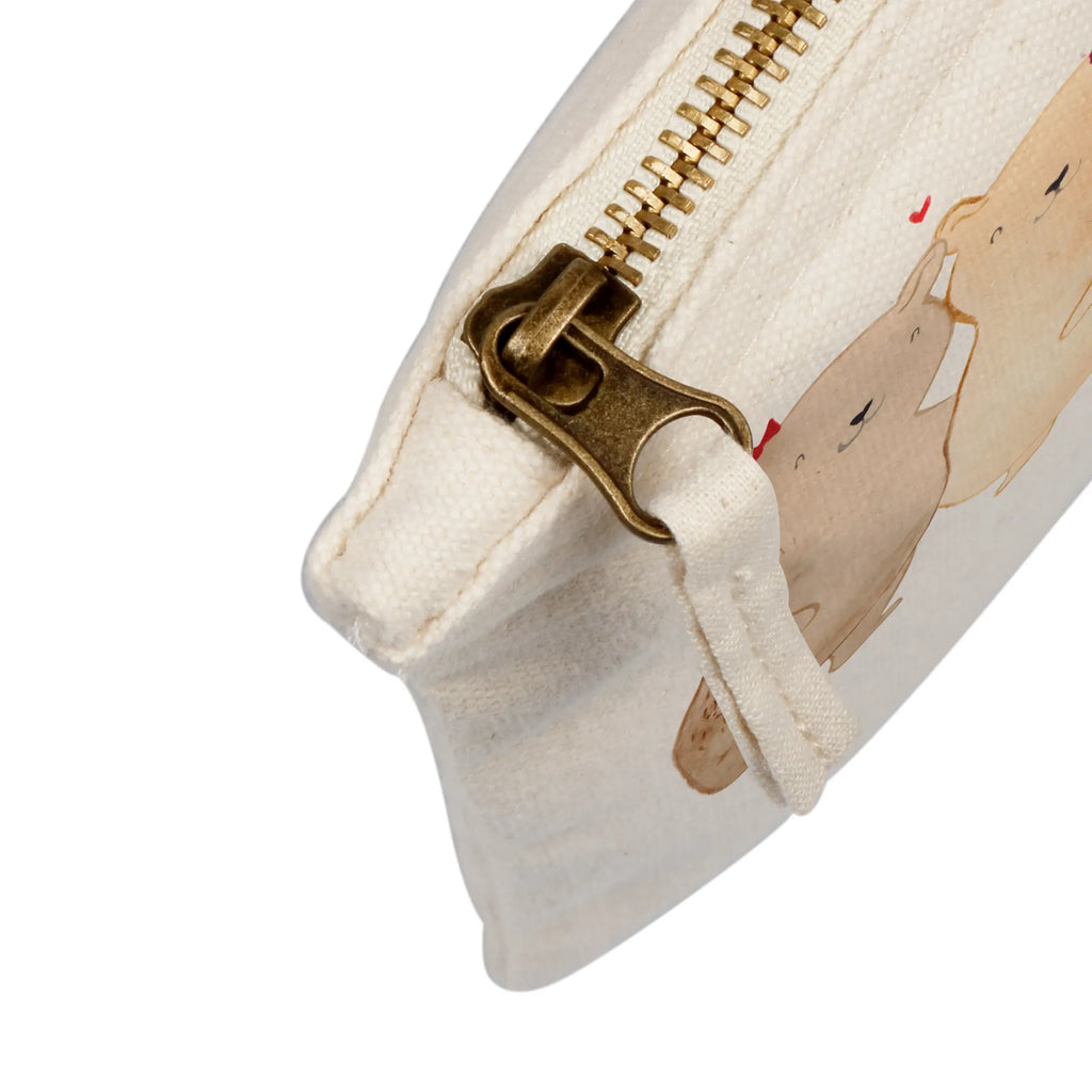 Make-up bag bears sisters Stifteaufbewahrung, Kosmetiktasche Organizer, Schminktasche Groß, Make-Up Tasche, Schminktasche Für Mädchen, Schminktasche, Kosmetiktasche Damen, Schminktasche für Unterwegs, Schminktasche Geschenk, Schminktasche Leder, Aufbewahrung für Schminke, Schminktasche Stoff, Schminktasche Mit Muster, Schminktäschchen, Schminktasche Mit Reißverschluss, Reise-Kosmetiktasche, Schminktasche Modern, Schminktasche Tiermotiv, Kosmetiktasche, Kosmetiktasche Für Handtasche, Schminktasche Für Unterwegs, Schminktasche Wasserdicht, Kosmetiktasche Mit Spiegel, Schminktasche Zum Aufhängen, Kosmetiktasche Zum Mitnehmen, Schminktasche Minimalistisch, Schminktasche Reise, Schminktasche Mit Fächern, Schminktasche Für Teenager, Kulturbeutel Damen, Schminktasche Blumen, Schminktasche Transparent, Schminktasche Nachhaltig, Schminktasche Klein, Schminkbeutel, Familie, Vatertag, Muttertag, Bruder, Schwester, Mama, Papa, Oma, Opa