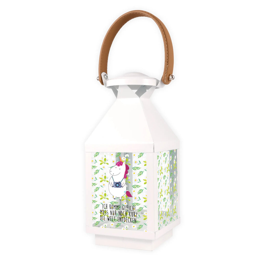 Deko Laterne Einhorn Fotograf Laterne Weiß, Leuchten, Lichterkettenlaterne, Laterne Mit Muster, Laterne Zum Stellen, Laterne Vintage, Laterne Shabby Chic, Laterne Skandinavisch, Laterne Wind- und Wetterfest, Terrasse-Laterne, Laterne Mit Griff, Laterne Minimalistisch, Laterne XXL, Laterne Beleuchtet, Kerzenlaterne, Laterne Mit Motiv, Laternenwindlicht, Deko Laterne, Windlicht, Laterne Klein, Innenraum-Laterne, Laterne Modern, Outdoor-Laterne, Dekolaterne, Laterne Mit Blumenmotiv, Laterne Mit Spiegelglas, Laterne Rustikal, Laterne Landhausstil, Laterne Pastellfarben, Laterne Zum Hängen, Glaslaterne, Teelichthalter Laterne, Windlichtlaterne, Laterne Orientalisch, Lichterlaterne, Hängelaterne Deko, LED-Laterne, Holzlaterne, Laterne Deko, Tischlaterne, Laterne Klassisch, Laterne Romantisch, Laternenlicht, Laternen-Set, Laterne Maritim, Metalllaterne, Laterne Spülmaschinenfest (Glas), Metall Laterne, Hängeleuchte, Laterne Mit Sternenmuster, Einhörner, Unicorn, Einhorn Deko, Einhorn, Fotografie, Reisen, Weltreise, Kurztrip, Kamera, Städtereise, Urlaub, Weltenbummler, Fotograf, Tourist, Reise