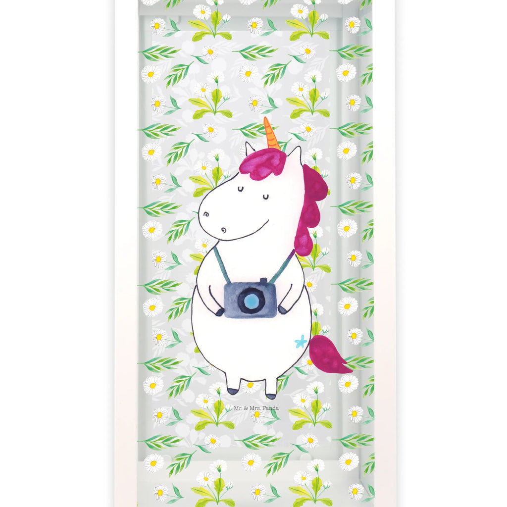 Deko Laterne Einhorn Fotograf Laterne Weiß, Leuchten, Lichterkettenlaterne, Laterne Mit Muster, Laterne Zum Stellen, Laterne Vintage, Laterne Shabby Chic, Laterne Skandinavisch, Laterne Wind- und Wetterfest, Terrasse-Laterne, Laterne Mit Griff, Laterne Minimalistisch, Laterne XXL, Laterne Beleuchtet, Kerzenlaterne, Laterne Mit Motiv, Laternenwindlicht, Deko Laterne, Windlicht, Laterne Klein, Innenraum-Laterne, Laterne Modern, Outdoor-Laterne, Dekolaterne, Laterne Mit Blumenmotiv, Laterne Mit Spiegelglas, Laterne Rustikal, Laterne Landhausstil, Laterne Pastellfarben, Laterne Zum Hängen, Glaslaterne, Teelichthalter Laterne, Windlichtlaterne, Laterne Orientalisch, Lichterlaterne, Hängelaterne Deko, LED-Laterne, Holzlaterne, Laterne Deko, Tischlaterne, Laterne Klassisch, Laterne Romantisch, Laternenlicht, Laternen-Set, Laterne Maritim, Metalllaterne, Laterne Spülmaschinenfest (Glas), Metall Laterne, Hängeleuchte, Laterne Mit Sternenmuster, Einhörner, Unicorn, Einhorn Deko, Einhorn, Fotografie, Reisen, Weltreise, Kurztrip, Kamera, Städtereise, Urlaub, Weltenbummler, Fotograf, Tourist, Reise