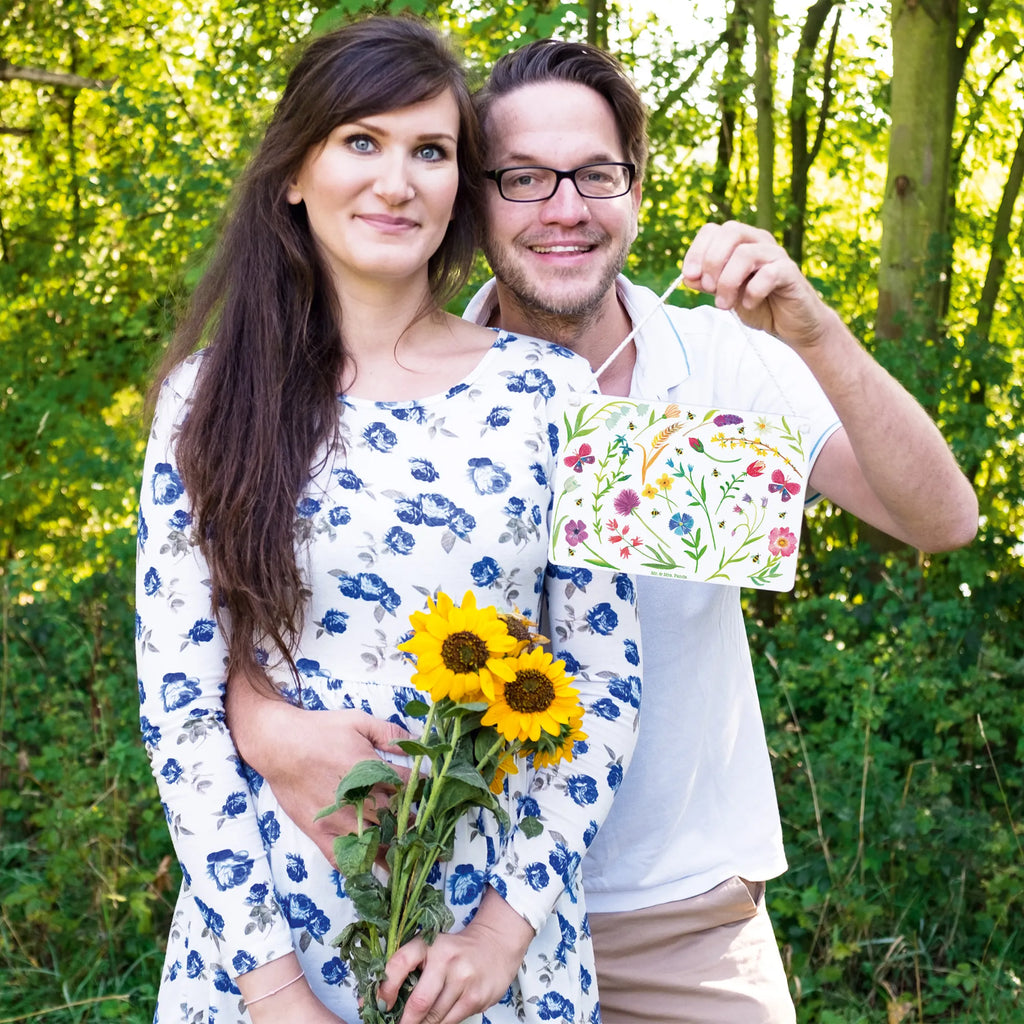 Deko Schild Frühling dekotafel, Schild mit Spruch, hängeschild, Motivschild, Schild, Deko Schild, Spruchschild, Küchenschild, Türschild, Deko Wandtafel, wandtafel, Dekoschild, Wandschild, holzbild, wandhänger, Holzschild, dekoration schild, dekoschilder, sprüche schild, Türschild Familie, Badschild, Holztafel, Dekoration, Abenteuer, Natur, Outdoor, Blumen Deko, Frühlings Deko, Sommer Deko, positive Botschaft, Naturliebhaber, Mai, Geschenk Gärtner, Deko Wohnung, Blumen, Frühling, Naturmotiv, März, April, Jahreszeit Motiv