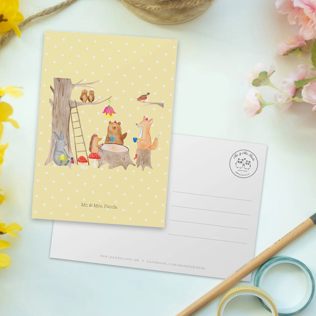 Postcard forest animals picnic Grußkarte, Motivkarte, einzelkarte, Ansichtskarte, Postkarte, kunstkarte, spruchkarte, Designkarte, Ansichtskarten, Fotokarte, Kunstkarten, bildkarte, Postkarten, Lustige Sprüche, Tiere, Tiermotive, Gute Laune, Eichhörnchen, Maus, Wald, Picknick, Waldtiere, Fuchs, Igel, Hase