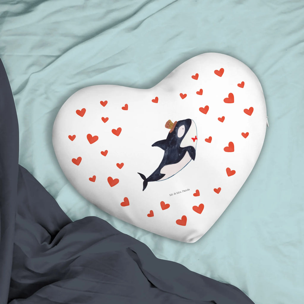Herzkissen Orca Zylinder Kreatives Herz Kissen, Herzkissen Hochzeit, XXL Herzkissen, Valentinstag, Samt Herzkissen, Herzkissen Valentinstag, Samtiges Herzkissen, Großes Herzkissen, Herzförmiges Kissen, Weiches Herzkissen, Herzkissen Mit Aufdruck, Herz Kissen, Flauschiges Herz Kissen, Herzkissen Mit Motiv, Herz Kissen Plüsch, Liebeskissen, Valentinskissen, Plüsch Herzkissen, Buntes Herzkissen, Kuscheliges Herzkissen, Bett Herzkissen, Herzkissen, Sofa Herzkissen, Jahrestag, Kleines Herzkissen, Kuschelkissen Herz, Design Herzkissen, Weißes Herzkissen, Geschenk Herzkissen, Herzkissen Mit Spruch, Liebesbeweis Kissen, Verlobung, Dekokissen Herzform, Romantisches Herzkissen, Herzkissen Für Kinder, Herzkissen Für Paare, Herzkissen Geburtstag, Herz Kissen Set, Deko Herzkissen, Handgemachtes Herzkissen, Schmusekissen Herzform, Herz Pillow, Herz Kissen Rot, Mini Herz Kissen, Herzförmiges Dekokissen, Herzförmiges Kuschelkissen, Meer, Urlaub, Meerestiere, Glitter, Geburtstag, Glitzer, Orca, Fest, Feier, Glückwunsch, Fete, Narwal, Konfetti