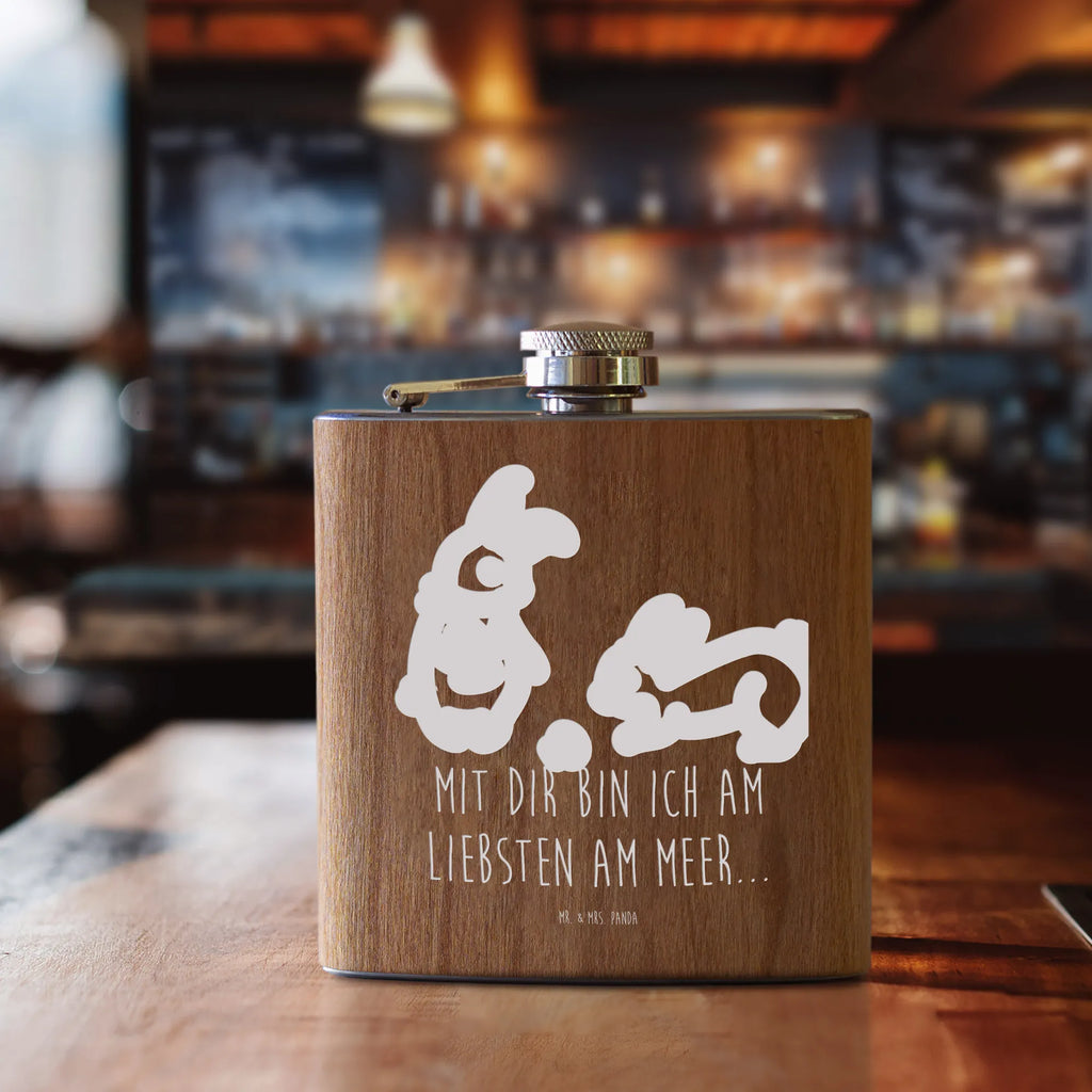 Flachmann Hasen Muschel Flachmann Rutschfest, Flachmann Mit Deckelverschluss, Flachmann Für Paare, Hip Flask, Flachmann Personalisiert, Flachmann 6 oz, Flachmann Mit Lederbezug, Flachmann, Flachmann Mit Trichter, Flachmann Für Trauzeugen, Spirituosen-Flachmann, Flachmann Für Wandern, Flachmann Gravurbereit, Flachmann Aus Kupfer, Edelstahl-Flachmann, Flachmann Robust, Flachmann Aus Messing, Flachmann Klassisch, Flachmann Mit Gravur, Flachmann Für Frauen, Flachmann Für Reisen, Metall-Flachmann, Whisky-Flachmann, Flachmann Für Männer, Flachmann Modern, Flachmann 200 ml, Flachmann Als Gastgeschenk, Flachmann Leicht, Schnapsflachmann, Flachmann Aus Edelstahl, Flachmann Geschenkidee, Flachmann Mit Motiv, Flachmann Aus Zinn, Flachmann Für Unterwegs, Taschenflachmann, Flachmann Für Camping, Flachmann Set, Flachmann 250 ml, Flachmann Geschenk, Familie, Vatertag, Muttertag, Bruder, Schwester, Mama, Papa, Oma, Opa, best friends, Freundinnen, BFF, Muscheln, Hasen, Meer, beste Freundin, Muscheln sammeln, Freundin