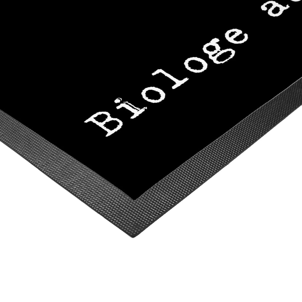 Fußmatte Biologe aus Leidenschaft Eingangsteppich, Motivfußmatte, Türmatte, Fußabstreifer, Türvorleger, Fußmatte außen wetterfest, Schmutzfangmatte waschbar, Haustürmatte, Sauberlaufmatte, Fußabstreifer außen, Fußmatten, Schmutzfangmatte, Fussmatten online, Vorleger, Fußmatte außen, Matte, Fussmatten, Schmutzfangteppich, Fußabtreter außen, Fußmatte waschbar, Fußmatte innen, Fußmatte outdoor, Fußabtreter, Schmutzfänger, Gummi Matte, Gummimatte, Schmutzmatte, Beruf, Ausbildung, Jubiläum, Abschied, Rente, Kollege, Kollegin, Geschenk, Schenken, Arbeitskollege, Mitarbeiter, Firma, Danke, Dankeschön, Master, Naturwissenschaftler, Biologie, Bachelor, Studium, Labor, Biologe