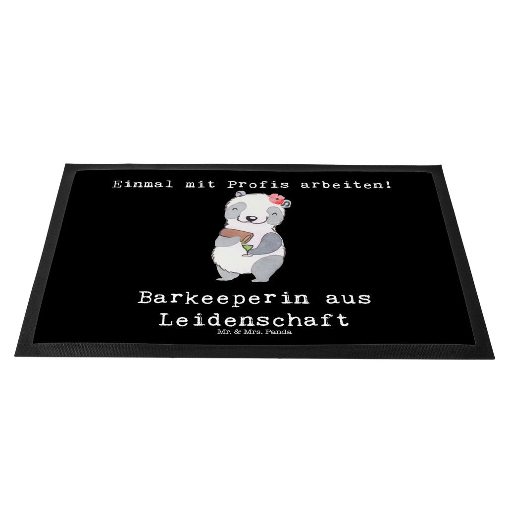 Doormat bartender Passion flurmatte, hausmatte, Abtretmatte, Türmatte, sauberlaufmatten, Schmutzfänger, Fußabtreter, Schmutzfangmatte, Schmutzfangteppich, Türvorleger, außenmatte, Schmutzmatte, türmatten, Fußabstreifer, Schuhabstreifer, fußmatte, Haustürmatte, Eingangsteppich, Sauberlaufmatte, Fußmatten, matte haustür, abstreifer, schmutzfangmatten, Eingangsmatte, Fussmatte, Abtreter, Geschenk, Schenken, Jubiläum, Danke, Dankeschön, Beruf, Ausbildung, Abschied, Rente, Kollege, Kollegin, Arbeitskollege, Mitarbeiter, Firma, Barbesitzerin, Barfrau, Bartender, Kurs, Barkeeperin