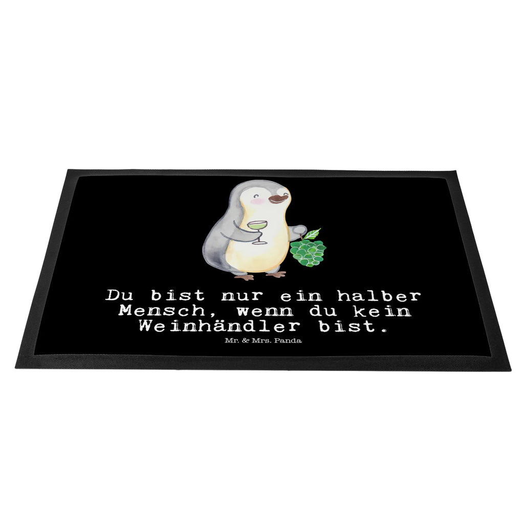 Fußmatte Weinhändler mit Herz Fußabstreifer, Haustürmatte, Fußabtreter, Schmutzfangmatte waschbar, Fußmatte innen, Schmutzfänger, Fußabtreter außen, Schmutzmatte, Fußabstreifer außen, Gummi Matte, Vorleger, Fußmatten, Matte, Fussmatten, Schmutzfangmatte, Fussmatten online, Türvorleger, Schmutzfangteppich, Gummimatte, Eingangsteppich, Fußmatte outdoor, Türmatte, Motivfußmatte, Fußmatte waschbar, Fußmatte außen, Sauberlaufmatte, Fußmatte außen wetterfest, Beruf, Ausbildung, Jubiläum, Abschied, Rente, Kollege, Kollegin, Geschenk, Schenken, Arbeitskollege, Mitarbeiter, Firma, Danke, Dankeschön