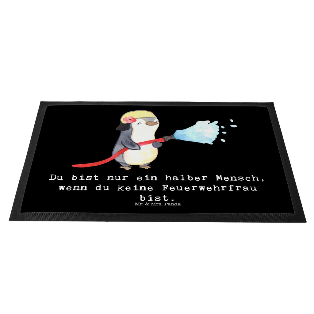 Fußmatte Feuerwehrfrau mit Herz Fußmatte außen wetterfest, Fußabstreifer, Haustürmatte, Fußabtreter, Vorleger, Fussmatten, Türvorleger, Schmutzfangmatte waschbar, Gummi Matte, Motivfußmatte, Fußmatte outdoor, Sauberlaufmatte, Schmutzfangmatte, Fußmatte außen, Fußabtreter außen, Fußmatte waschbar, Türmatte, Fußmatte innen, Gummimatte, Schmutzmatte, Schmutzfangteppich, Fußmatten, Fußabstreifer außen, Eingangsteppich, Schmutzfänger, Matte, Fussmatten online, Beruf, Ausbildung, Jubiläum, Abschied, Rente, Kollege, Kollegin, Geschenk, Schenken, Arbeitskollege, Mitarbeiter, Firma, Danke, Dankeschön, Feuerwehrhauptfrau, Brandschutz, Feuerwehr, freiwillige Feuerwehr, Feuerwehrfrau