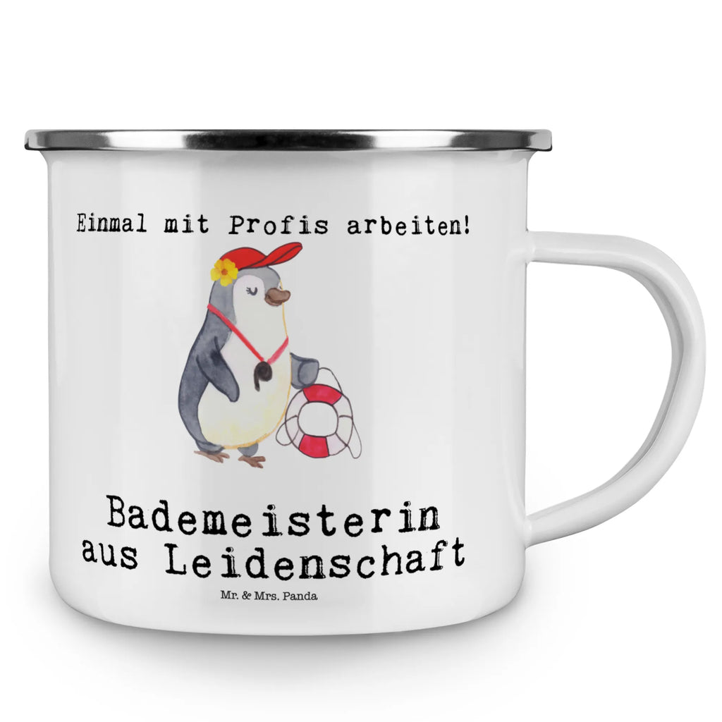 Camping Emaille Tasse Bademeisterin aus Leidenschaft Campingbecher, Pott, Emaille Becher, Teetasse, Campingtasse, Kaffeetasse, becher emaille, Tasse, Emailletasse, blechbecher, reisetasse, Teebecher, metallbecher, Reisebecher, Becher, Trinkbecher, Kaffeebecher, emaillebecher, wandertasse, Tasse Emaille, Emaille Tasse, wanderbecher, Blechtasse, Metalltasse, Geschenk, Schenken, Jubiläum, Danke, Dankeschön, Beruf, Ausbildung, Abschied, Rente, Kollege, Kollegin, Arbeitskollege, Mitarbeiter, Firma, Freibad, Schwimmschule, Schwimmmeisterin, Badeanstalt, Bademeisterin, Schwimmverein, Rettungsschwimmerin, Schwimmbad