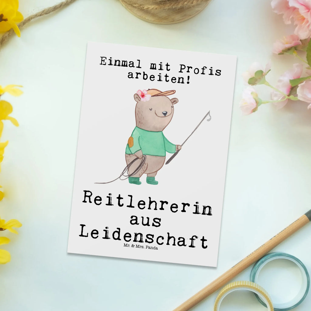 Postkarte Reitlehrerin aus Leidenschaft Ansichtskarte, Geschenkkarte, Ansichtskarten, Einladungskarte, Grußkarte, Einladung Geburtstag, Dankeskarte, Karte, Einladung, Einladungskarten Geburtstag, Postkarte, Geburtstagskarte, Beruf, Ausbildung, Jubiläum, Abschied, Rente, Kollege, Kollegin, Geschenk, Schenken, Arbeitskollege, Mitarbeiter, Firma, Danke, Dankeschön