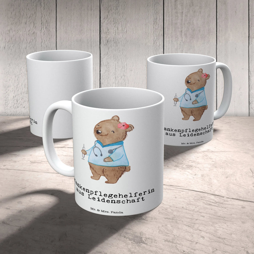 Tasse Krankenpflegehelferin aus Leidenschaft Tasse mit Motiven, Tasse, Tasse mit Zitaten, Bürotasse, Porzellantasse, Teetasse, Kaffeetasse, Geschenktasse, Keramiktasse, Beruf, Ausbildung, Jubiläum, Abschied, Rente, Kollege, Kollegin, Geschenk, Schenken, Arbeitskollege, Mitarbeiter, Firma, Danke, Dankeschön, Krankenpflegehelferin, Pflegekraft, Pflegehelferin