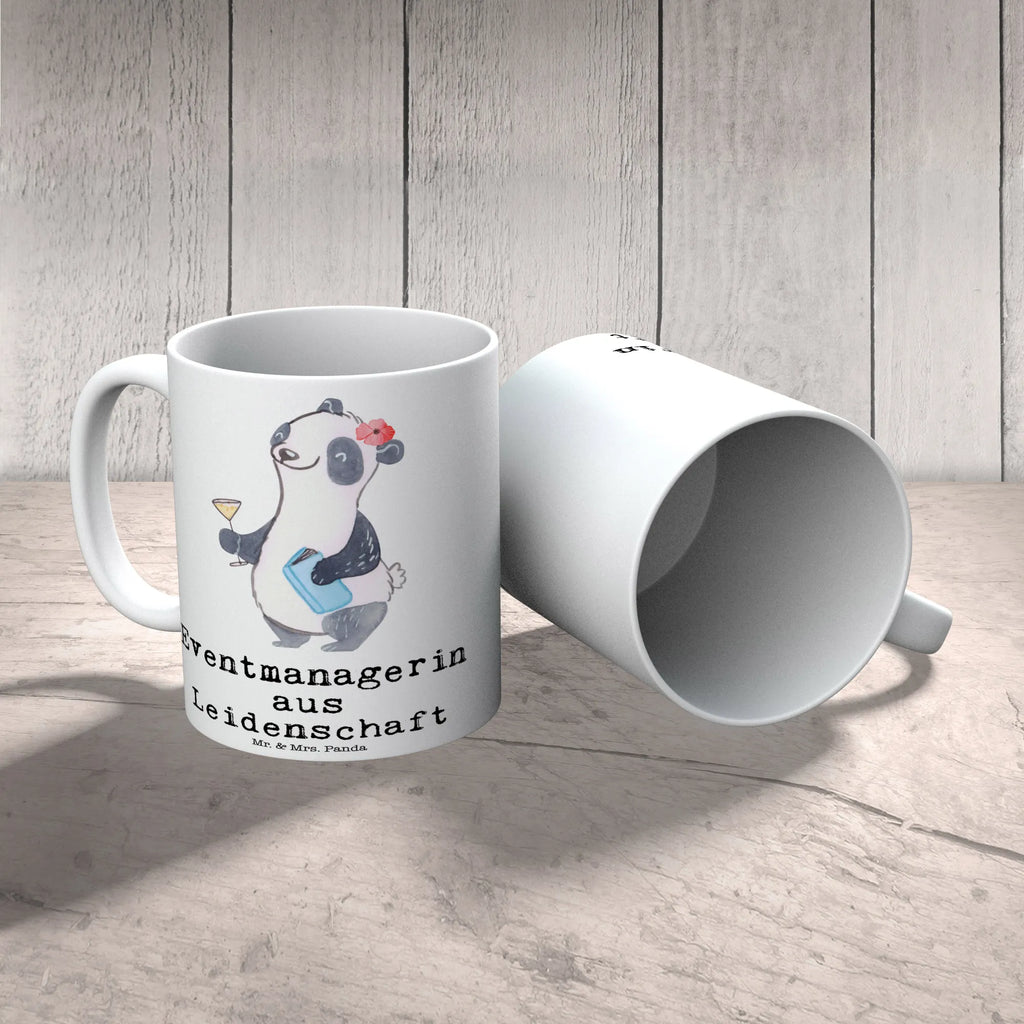 Tasse Eventmanagerin aus Leidenschaft Tasse mit Zitaten, Kaffeetasse, Bürotasse, Teetasse, Porzellantasse, Tasse, Keramiktasse, Tasse mit Motiven, Geschenktasse, Beruf, Ausbildung, Jubiläum, Abschied, Rente, Kollege, Kollegin, Geschenk, Schenken, Arbeitskollege, Mitarbeiter, Firma, Danke, Dankeschön, Veranstalterin, Eventmanagerin, Promoterin