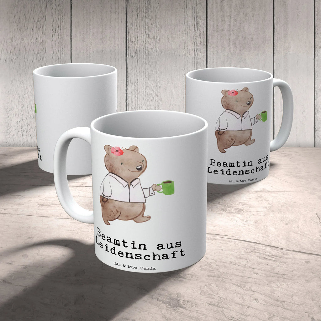Tasse Beamtin aus Leidenschaft Teetasse, Tasse, Tasse mit Zitaten, Bürotasse, Porzellantasse, Keramiktasse, Kaffeetasse, Tasse mit Motiven, Geschenktasse, Beruf, Ausbildung, Jubiläum, Abschied, Rente, Kollege, Kollegin, Geschenk, Schenken, Arbeitskollege, Mitarbeiter, Firma, Danke, Dankeschön, Beamte, Amt, öffentlicher Dienst, Beamtentum, Verbeamtung, Studium