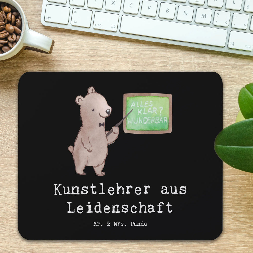 Mauspad Kunstlehrer aus Leidenschaft Designer Mauspad, Mauspad, Mausunterlage, Mousepad, PC Zubehör, Einzigartiges Mauspad, Arbeitszimmer, Büroausstattung, Mauspad Büro, Computer zubehör, Beruf, Ausbildung, Jubiläum, Abschied, Rente, Kollege, Kollegin, Geschenk, Schenken, Arbeitskollege, Mitarbeiter, Firma, Danke, Dankeschön, Kunstunterricht, Kunstschule, Kunstlehrer