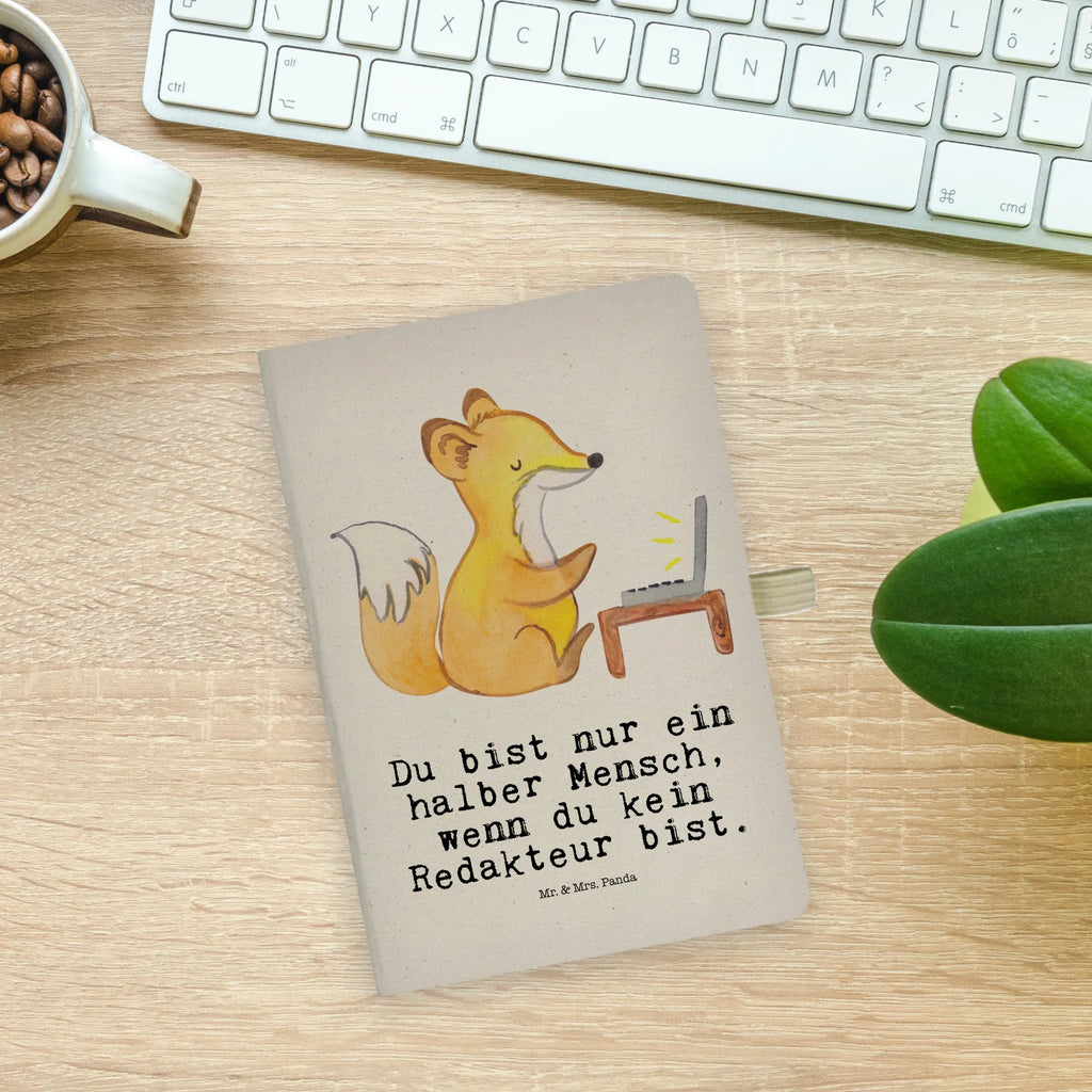 Baumwoll Notizbuch Redakteur Herz Notizbuch DIN A5, A5 Notizbuch Liniert, A5 Notizbuch Geschenk, A5 Notizbuch Herren, Notizbuch A5, A5 Notizbuch Leder, A5 Notizbuch Für Büro, A5 Notizbuch, Notizheft A5, Schreibheft A5, A5 Notizblock, A5 Notizbuch Mit Spruch, A5 Skizzenbuch, A5 Planer, Journal A5, A5 Notizbuch Für Schule, A5 Ringbuch, A5 Notizbuch Blanko, A5 Heft, Tagebuch A5, A5 Notizbuch Punkte, Bullet Journal A5, A5 Notizbuch Nachhaltig, Notizbuch A5 Softcover, A5 Notizbuch Damen, A5 Notizbuch Personalisiert, Notizbuch A5 Hardcover, A5 Notizbuch Kariert, Beruf, Ausbildung, Jubiläum, Abschied, Rente, Kollege, Kollegin, Geschenk, Schenken, Arbeitskollege, Mitarbeiter, Firma, Danke, Dankeschön, Online, Journalist, Redakteur, Referent