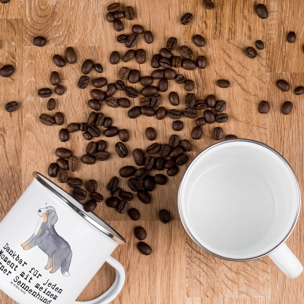 Camping Emaille Tasse Berner Sennenhund Moment Camping Tassen, Metalltasse, Blechtasse Outdoor, Outdoor Tasse, Camping Becher, Outdoor Becher, Campingtassen, Trinkbecher, Emaille Campingbecher, Emaille Becher Camping, Emaille Tassen, Camping Tasse Emaille, Emaille Tasse Camping, Blechtasse, Emaille Trinkbecher, Metall Tasse, Tasse Camping, Edelstahl Trinkbecher, Emaille Becher, Blechtassen, Campingtasse, Camping Tasse Metall, Campingbecher, Emaille Tasse, Kaffee Blechtasse, Metalltasse für Camping, Camping Becher Edelstahl, Tasse Emaille, Emailletasse, Camping Tassen Emaille, Hund, Hunderasse, Rassehund, Hundebesitzer, Geschenk, Tierfreund, Schenken, Welpe, Dürrbächler, Berner Sennenhund
