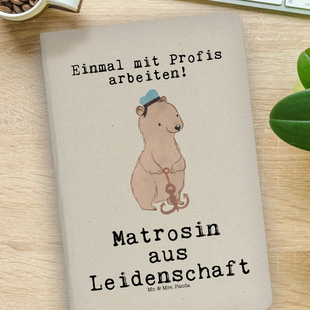 Baumwoll Notizbuch Matrosin aus Leidenschaft DIN A4 Uni Notizbuch, DIN A4 Planer, DIN A4 Journal, DIN A4 Tagebuch, DIN A4 Notizbuch Handgemacht, Tagebuch DIN A4, DIN A4 Notizbuch Büro, DIN A4 Ideenbuch, Notizbuch Mit Stoffeinband, Nachhaltiges Notizbuch A4, Baumwoll Notizbuch, Öko Notizbuch DIN A4, DIN A4 Arbeitsbuch, Natur Notizbuch A4, DIN A4 Notizbuch, Stoff Notizbuch A4, DIN A4 Notizbuch Für Lehrer, DIN A4 Notizbuch Softcover, DIN A4 Projektbuch, DIN A4 Notizbuch Für Schule, DIN A4 Skizzenbuch, Notizbuch A4 Kariert, DIN A4 Notizbuch Hardcover, Notizbuch Aus Baumwolle, Notizbuch A4 Blanko, Umweltfreundliches Notizbuch A4, DIN A4 Notizbuch Design, DIN A4 Schüler Notizbuch, Notizbuch A4 Liniert, DIN A4 Notizbuch Kreativ, DIN A4 Notizheft, A4 Notizbuch Punkte, DIN A4 Bullet Journal, DIN A4 Notizbuch Für Studium, DIN A4 Notizbuch Geschenk, Schreibbuch DIN A4, Notizbuch DIN A4, Beruf, Ausbildung, Jubiläum, Abschied, Rente, Kollege, Kollegin, Geschenk, Schenken, Arbeitskollege, Mitarbeiter, Firma, Danke, Dankeschön, Seeleute, Schiffsmechanikerin, Schiff, Matrosin