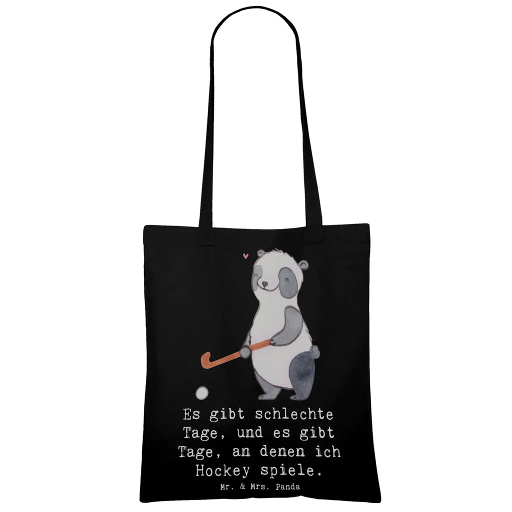 Tragetasche Panda Hockey spielen Beutel, Tasche, Jutetasche, Umhängetasche, Stoffbeutel, Strandtasche, Einkaufstüte, Beuteltasche, Einkaufstasche, Laptoptasche, Badetasche, Shopper, Stofftasche, Jutebeutel, Tragetasche, Schultertasche, Geschenk, Sport, Sportart, Hobby, Schenken, Danke, Dankeschön, Auszeichnung, Gewinn, Sportler, Feldhockey, Hockey spielen, Hockey Verein, Hockeyschläger