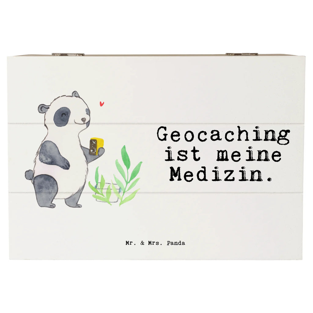 Holzkiste Panda Geocaching holztruhen, Aufbewahrungsbox Holz, aufbewahrungskiste mit deckel, box holz, Holzkiste mit Deckel, Holzkisten, Aufbewahrungsbox aus Holz, Holztruhe, Box aus Holz, Holz Aufbewahrungsbox, kiste holz, Aufbewahrungsbox, aufbewahrungskisten, Holzbox mit Deckel, holzkästchen, Holzbox, holzschatulle, Schatulle, holzschachtel, Aufbewahrungskiste, Holzboxen, truhe holz, aufbewahrungsboxen, aufbewahrungstruhe, Holzkiste, Geschenk, Schenken, Sport, Sportart, Hobby, Danke, Dankeschön, Auszeichnung, Gewinn, Sportler, GPS Schnitzeljagd, Opencaching, Schatzsuchen, Geocaching