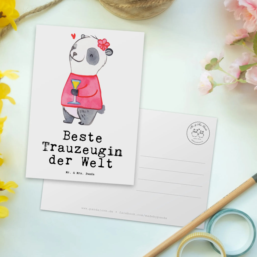Postkarte Panda Beste Trauzeugin der Welt Karte, Ansichtskarte, Einladungskarten Geburtstag, Grußkarte, Postkarte, Geburtstagskarte, Einladung Geburtstag, Ansichtskarten, Einladungskarte, Einladung, Geschenkkarte, Dankeskarte, für, Dankeschön, Geschenk, Schenken, Geburtstag, Geburtstagsgeschenk, Geschenkidee, Danke, Bedanken, Mitbringsel, Freude machen, Geschenktipp, JGA, Hochzeit, Standesamt, Trauzeugin, Freundin, Kirche, Trauung, Heirat, Trauhzeugin, Braut