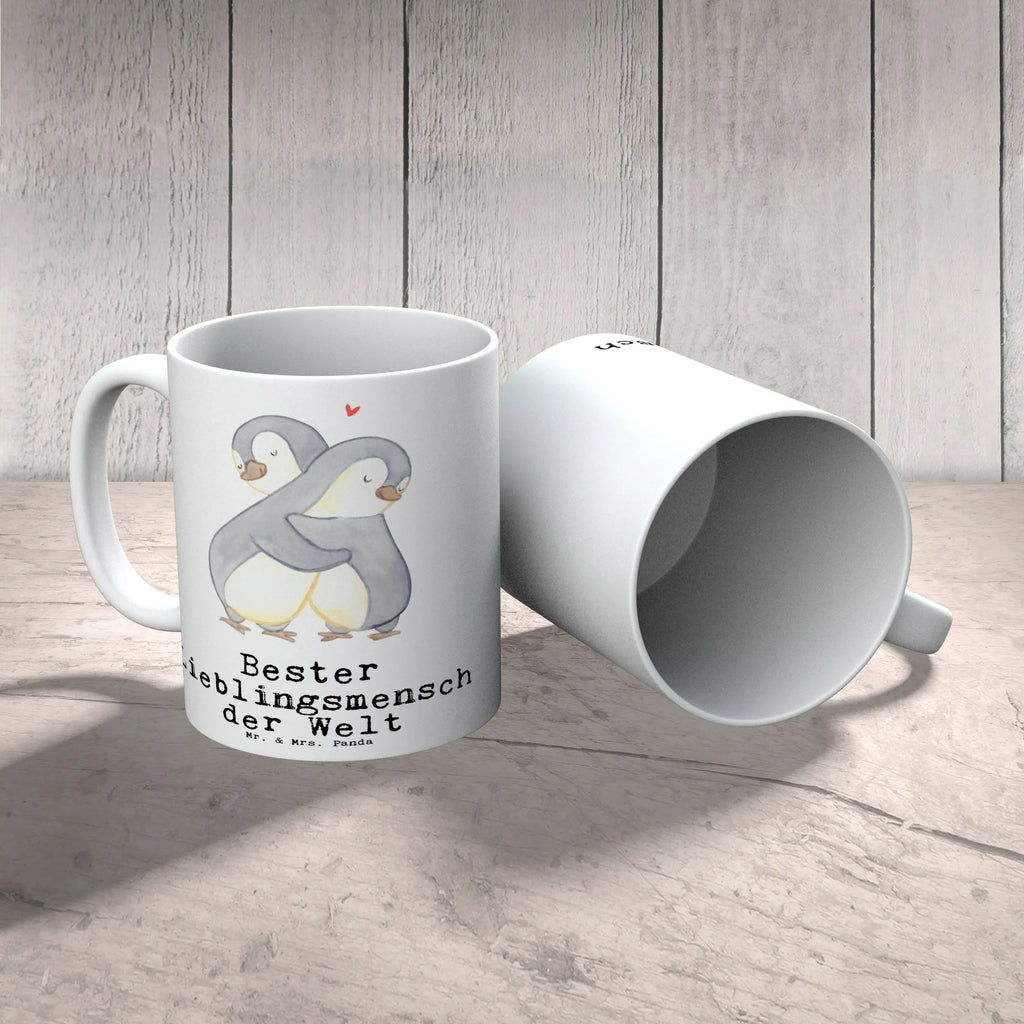Mug penguin Best favorite person in the world Geschenktasse, Teetasse, Tasse mit Motiven, Porzellantasse, Tasse, Bürotasse, Tasse mit Zitaten, Keramiktasse, Kaffeetasse, für, Dankeschön, Geschenk, Schenken, Geburtstag, Geburtstagsgeschenk, Geschenkidee, Danke, Bedanken, Mitbringsel, Freude machen, Geschenktipp, Freund, Familie, Liebling, Liebe, Mama, Partner, Bae, Herz, Lieblingsmensch, Love, Papa, beste Freundin, Lieblings Mensch
