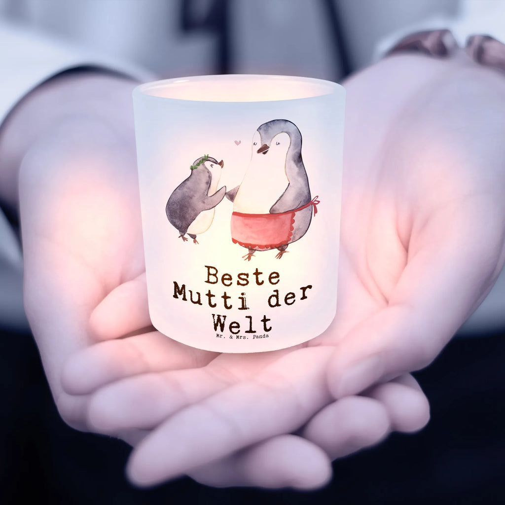 Windlicht Pinguin Beste Mutti der Welt Windlicht Outdoor, Teelichthalter für draußen, Windlicht Terrasse, Windlicht Klein, Windlicht Groß, Windlicht Vintage, Windlicht Glas, Windlicht Romantisch, Windlicht Handgemacht, Windlichter, Windlicht Dekoration, Windlicht Geschenk, Windlicht, Windlicht Für Draußen, Windlicht Modern, Windlicht Design, Windlicht Wohnzimmer, Windlicht Kerzenhalter, Windlicht Nachhaltig, Windlicht Garten, Windlicht Balkon, Windlicht Laterne, Windlicht Draußen, Teelichthalter, Windlicht Boho, Windlicht Skandinavisch, Teelichthalter Outdoor, Teelicht Glas, für, Dankeschön, Geschenk, Schenken, Geburtstag, Geburtstagsgeschenk, Geschenkidee, Danke, Bedanken, Mitbringsel, Freude machen, Geschenktipp, Mama, Mutter, Ma, Sohn, Muttertag, Mutti, Mami, Beste Mama, Tochter, Supermama, Beste