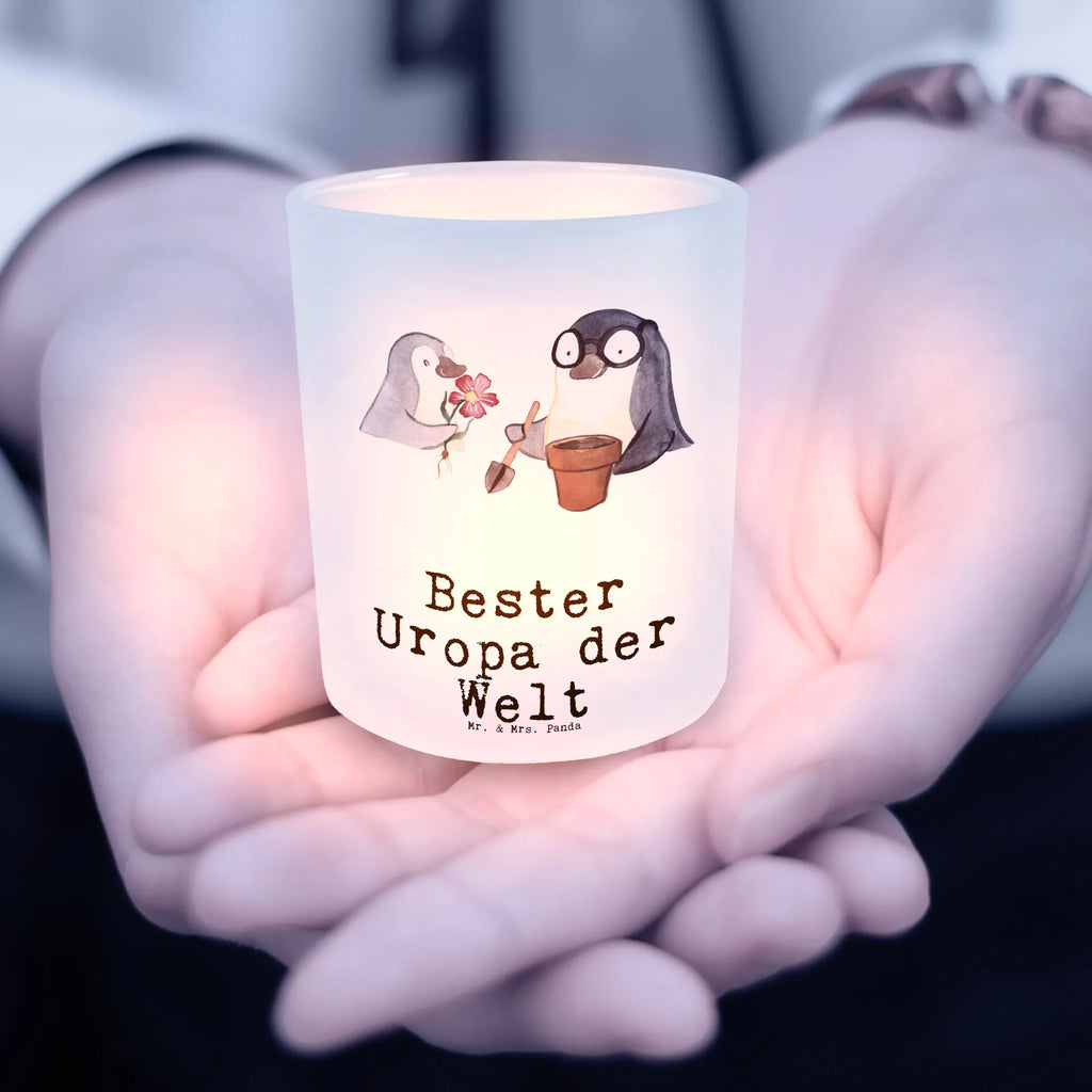 Windlicht Pinguin Bester Uropa der Welt Windlicht Balkon, Windlichter, Teelichthalter, Windlicht Dekoration, Windlicht Romantisch, Windlicht Glas, Windlicht Handgemacht, Windlicht Nachhaltig, Windlicht Boho, Teelichthalter Outdoor, Windlicht Terrasse, Windlicht Geschenk, Windlicht, Teelichthalter für draußen, Windlicht Klein, Teelicht Glas, Windlicht Outdoor, Windlicht Für Draußen, Windlicht Groß, Windlicht Draußen, Windlicht Skandinavisch, Windlicht Garten, Windlicht Vintage, Windlicht Laterne, Windlicht Modern, Windlicht Design, Windlicht Wohnzimmer, Windlicht Kerzenhalter, für, Dankeschön, Geschenk, Schenken, Geburtstag, Geburtstagsgeschenk, Geschenkidee, Danke, Bedanken, Mitbringsel, Freude machen, Geschenktipp, Enkelkind, Großeltern, Uhropa, Uropa, Oppi, Grossvater, Enkelin, Uropa Mitbringsel, Bester, Oppa, Urgroßeltern, Ur Opa, Enkel, Großvater, Opa, Kleinigkeit, Opi. Großpapa