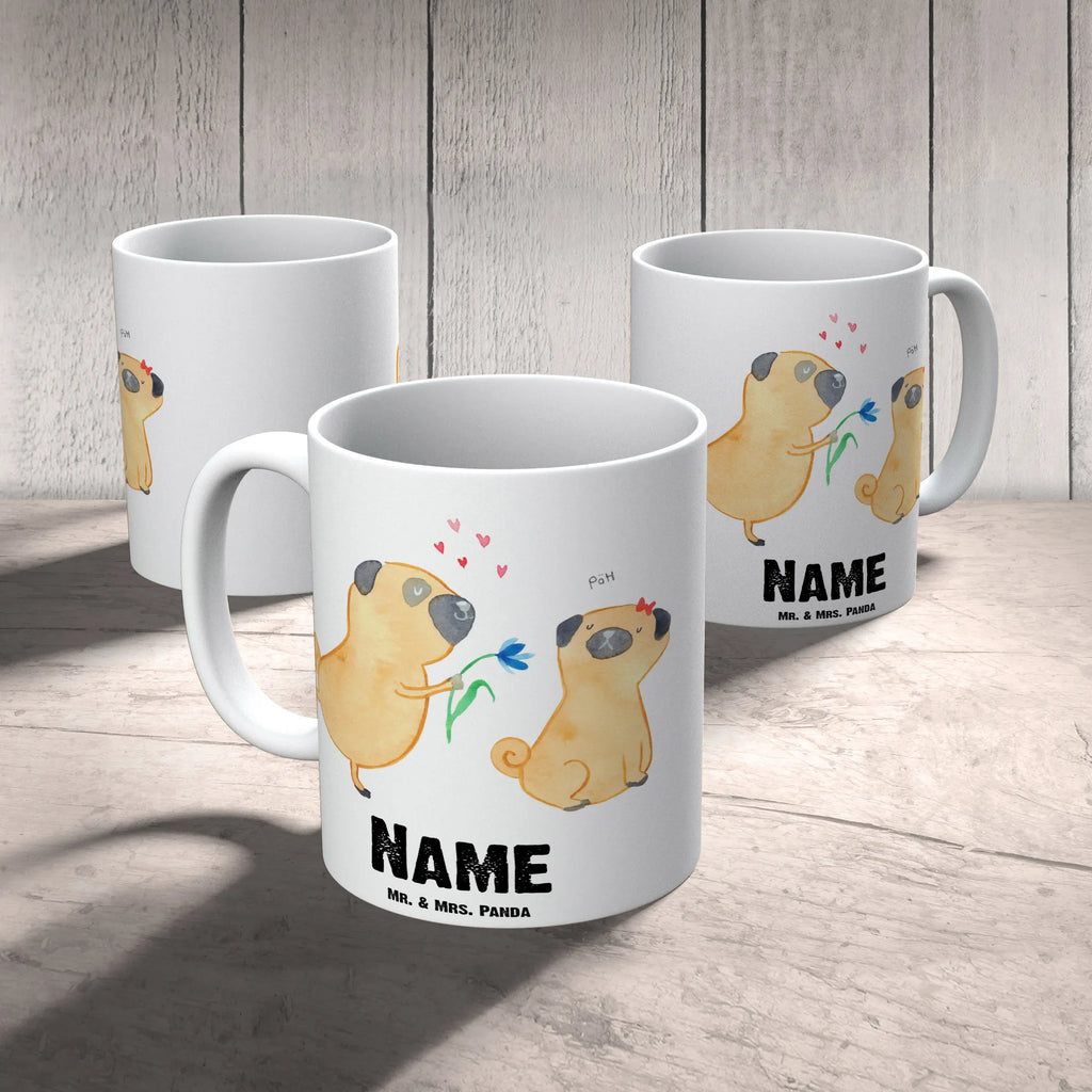 Personalised cup pug In love dog, mutt, hound, woof, dog mama, dog breed, love dogs, love for dogs, dog decorative items, bag with dog print, funny gifts for dog owners, what do you give a dog lover, Christmas gifts for dogs, gifts for dogs, dog sayings, in love, boob, dog love, love, love saying. Engaged, Pug, gift friend, partner
