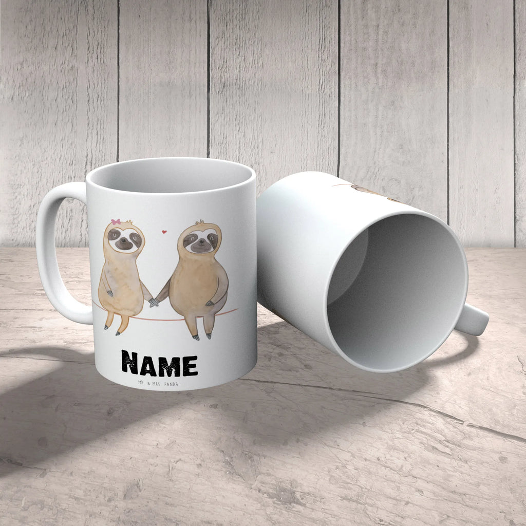 Personalisierte Tasse Faultier Pärchen Drucken, Wunschname, Personalisierte Tasse, Tasse mit Namen, Tasse, Namenstasse, Personalisiert, Namen, Faultier, Faultier Geschenk, Faultier Deko, Pärchen, verliebt, Langsamkeit, Beziehung, Faultierliebe, Liebe, Faultiere, Liebespaar, relaxen, Lieblingstier, verlobt, faul, Faultierpärchen, gemeinsam