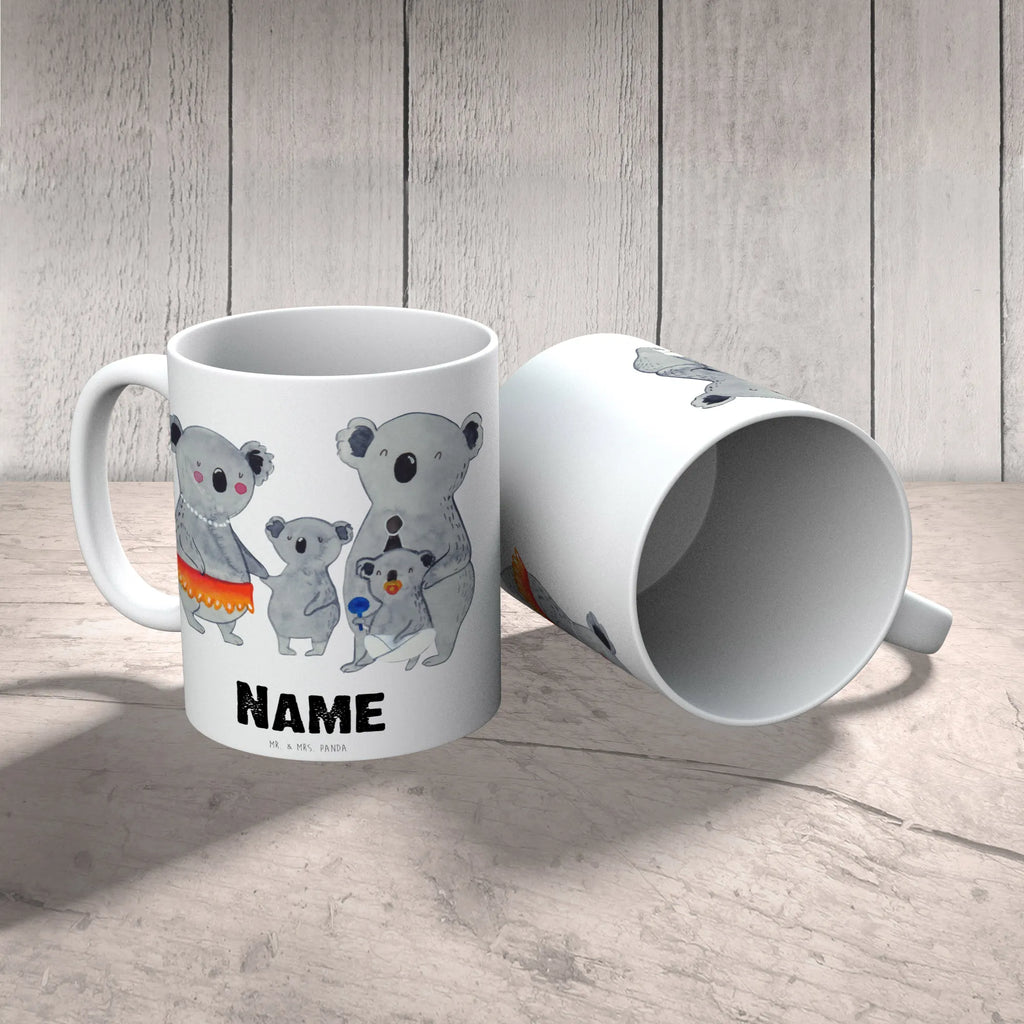 Personalisierte Tasse Koala Familie Namen, Drucken, Namenstasse, Tasse, Personalisiert, Tasse mit Namen, Wunschname, Personalisierte Tasse, Familie, Vatertag, Muttertag, Bruder, Schwester, Mama, Papa, Oma, Opa, Geschwister, Kinder, Family, Koalas, Familienleben, Koala