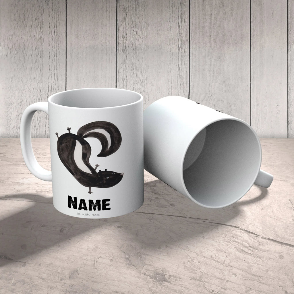 Personalisierte Tasse Stinktier Handstand Tasse, Tasse mit Namen, Drucken, Namenstasse, Personalisierte Tasse, Wunschname, Personalisiert, Namen, Stinktier, Skunk, Stinki, Kind, Raubtier, verpielt, Wildtier, Stinker, Spielplatz
