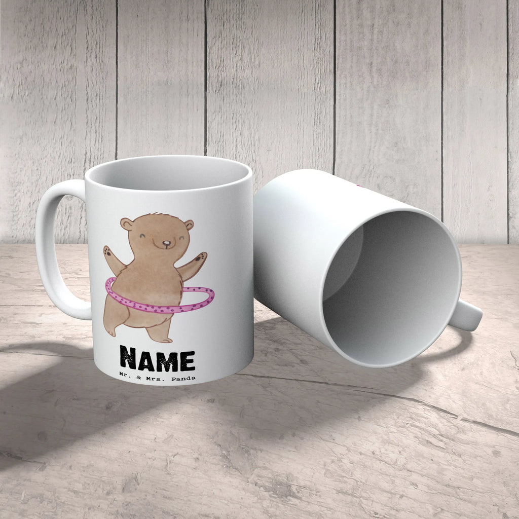 Personalisierte Tasse Bär Hula Hoop Namenstasse, Tasse, Personalisierte Tasse, Personalisiert, Wunschname, Drucken, Tasse mit Namen, Namen, Geschenk, Sport, Sportart, Hobby, Schenken, Danke, Dankeschön, Auszeichnung, Gewinn, Sportler, Hula Hoop, Fitness, Training
