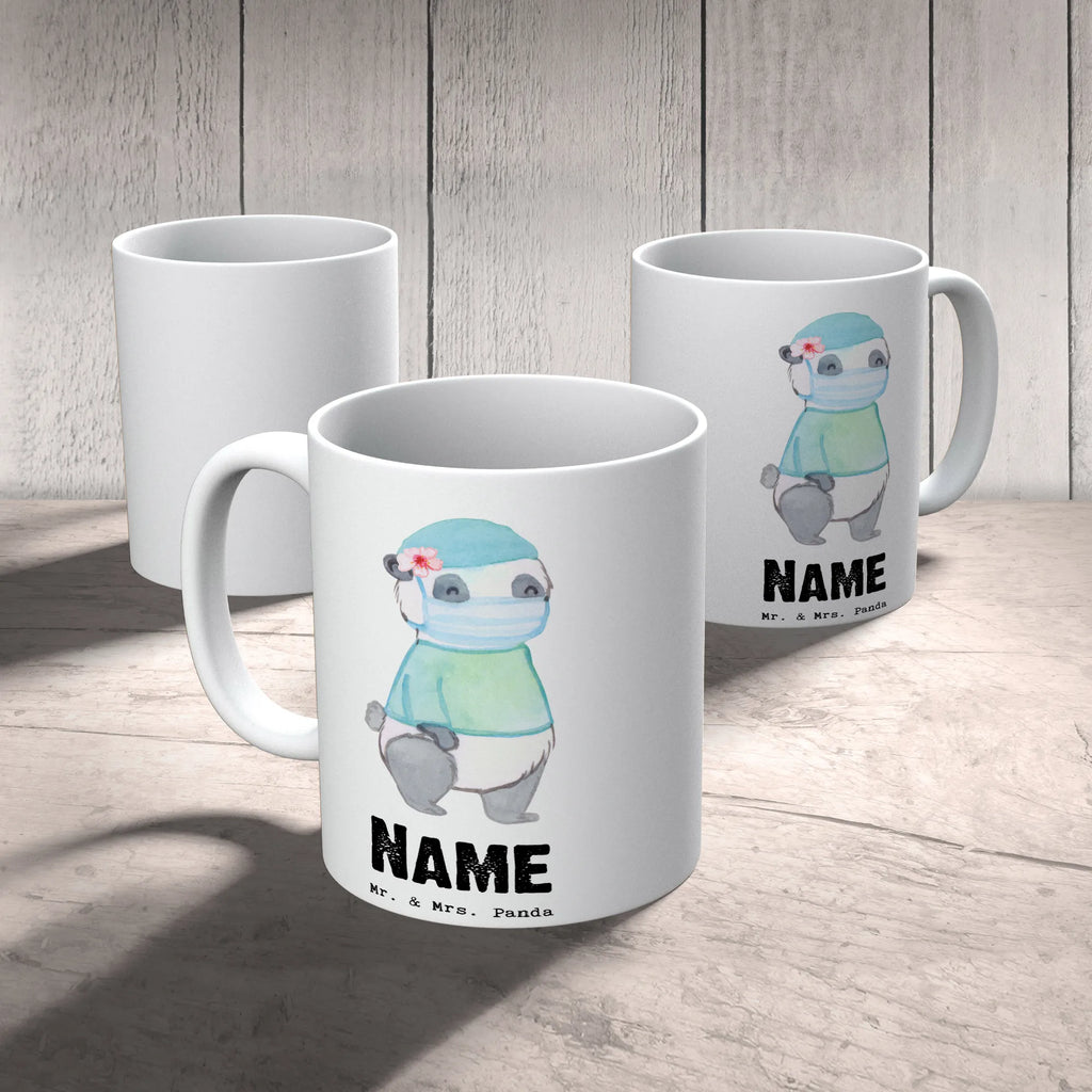 Personalisierte Tasse Operationsassistentin mit Herz Personalisierte Tasse, Tasse mit Namen, Drucken, Personalisiert, Namen, Wunschname, Namenstasse, Tasse, Geschenk, Schenken, Jubiläum, Danke, Dankeschön, Beruf, Ausbildung, Abschied, Rente, Kollege, Kollegin, Arbeitskollege, Mitarbeiter, Firma, OTA, Operationsassistenz, Operationsassistentin, OP Assistentin, Operationstechnische Assistentin