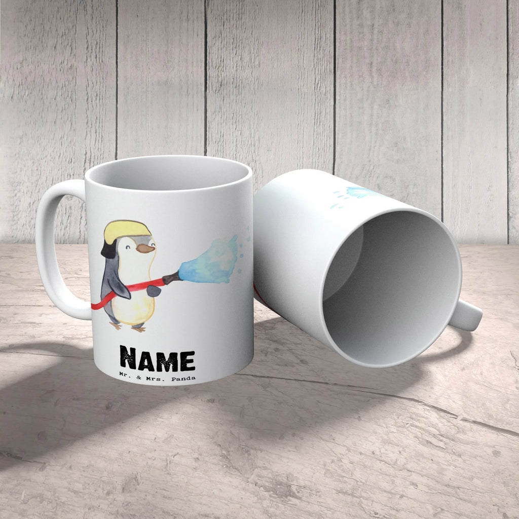 Personalisierte Tasse Feuerwehrmann mit Herz Tasse, Namenstasse, Drucken, Wunschname, Tasse mit Namen, Personalisiert, Namen, Personalisierte Tasse, Beruf, Ausbildung, Jubiläum, Abschied, Rente, Kollege, Kollegin, Geschenk, Schenken, Arbeitskollege, Mitarbeiter, Firma, Danke, Dankeschön, freiwillige Feuerwehr, Brandschutz, Feuerwehrhauptmann, Feuerwehr, Feuerwehrmann